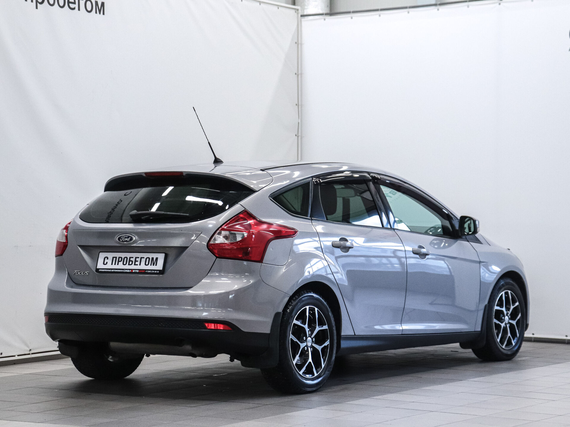 Ford Focus 2011 3