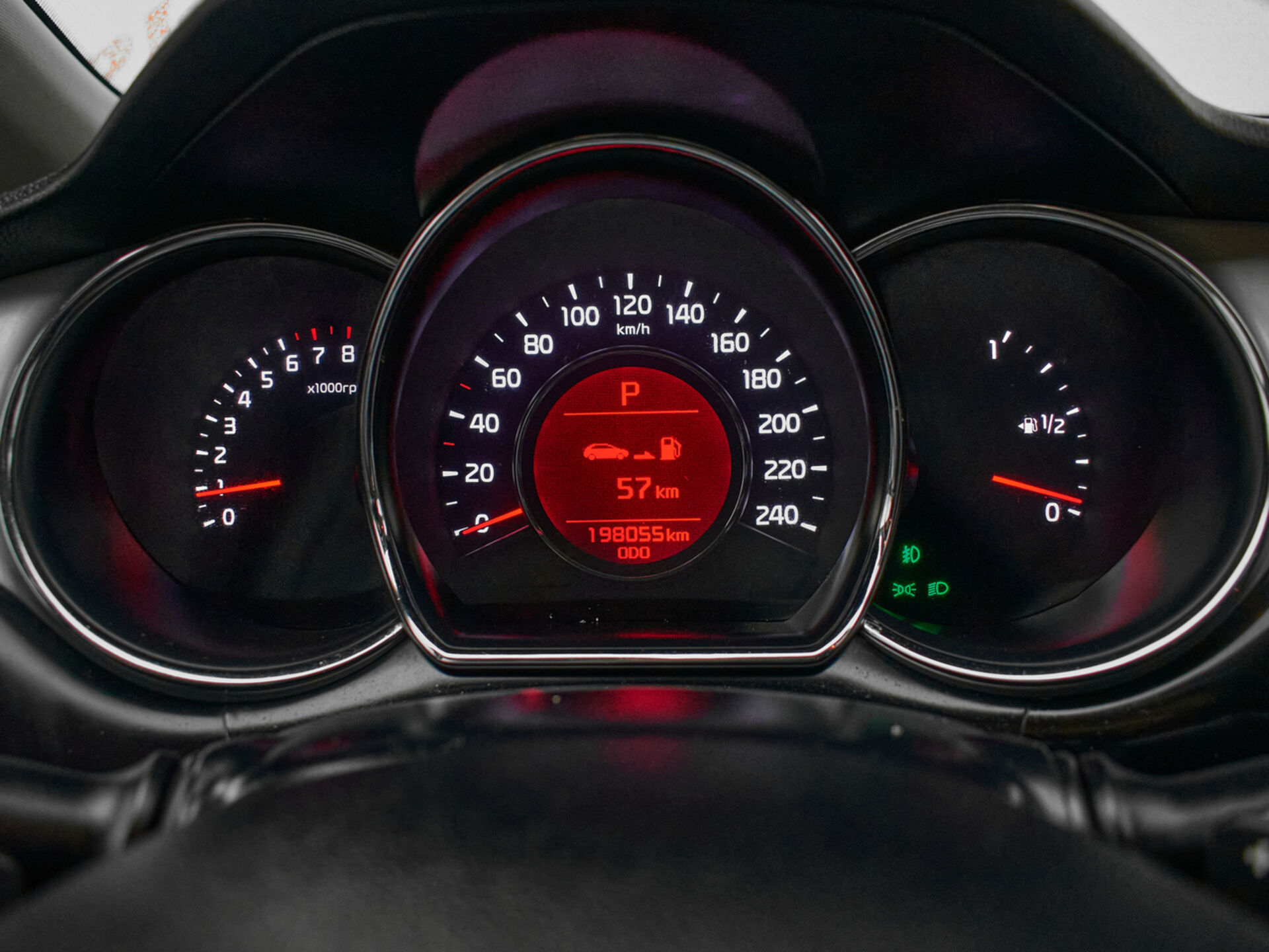 Купить Kia Ceed 1.6 AT (129 л.с.), 2013 в Екатеренбурге