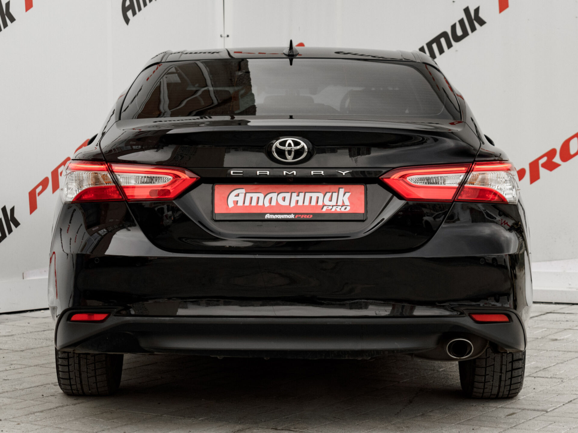 Купить Toyota Camry 2.5 AT (181 л.с.), 2019 в Екатеренбурге