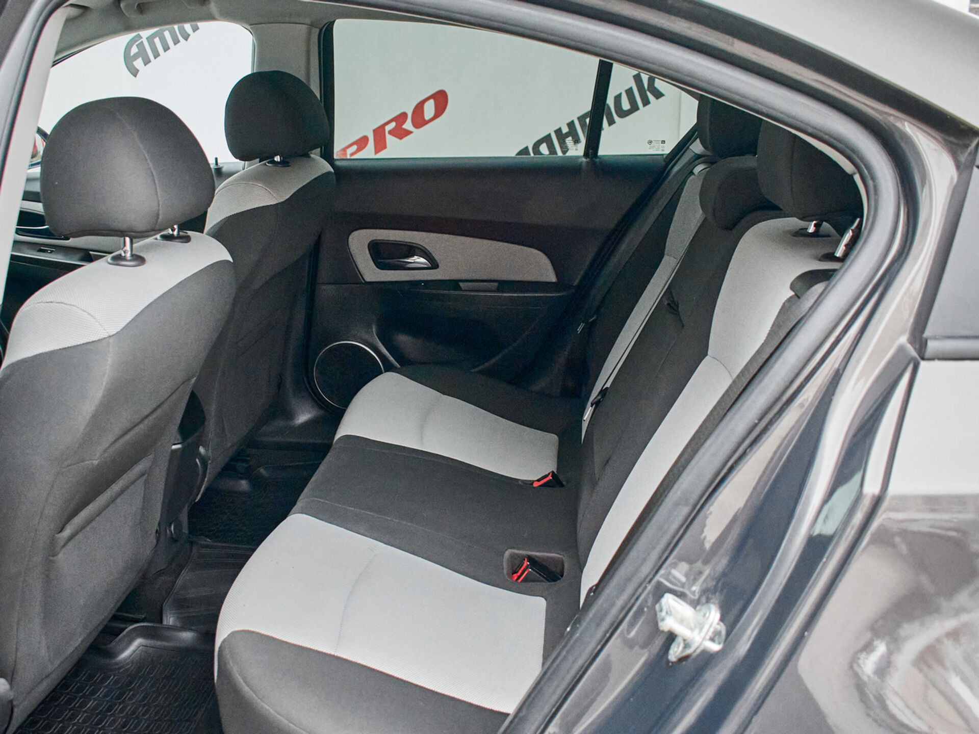 Купить Chevrolet Cruze 1.6 MT (109 л.с.), 2013 в Екатеренбурге