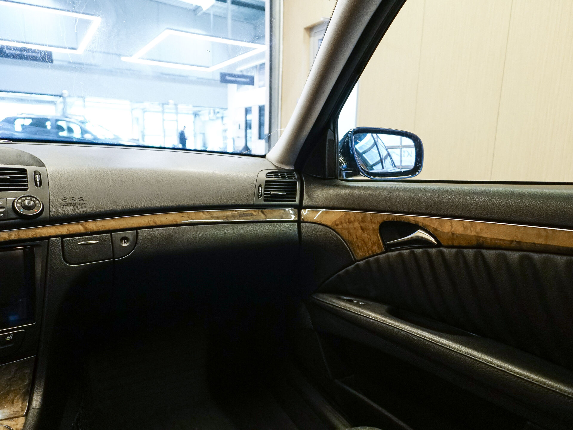 Mercedes-Benz E-Класс 2006 22