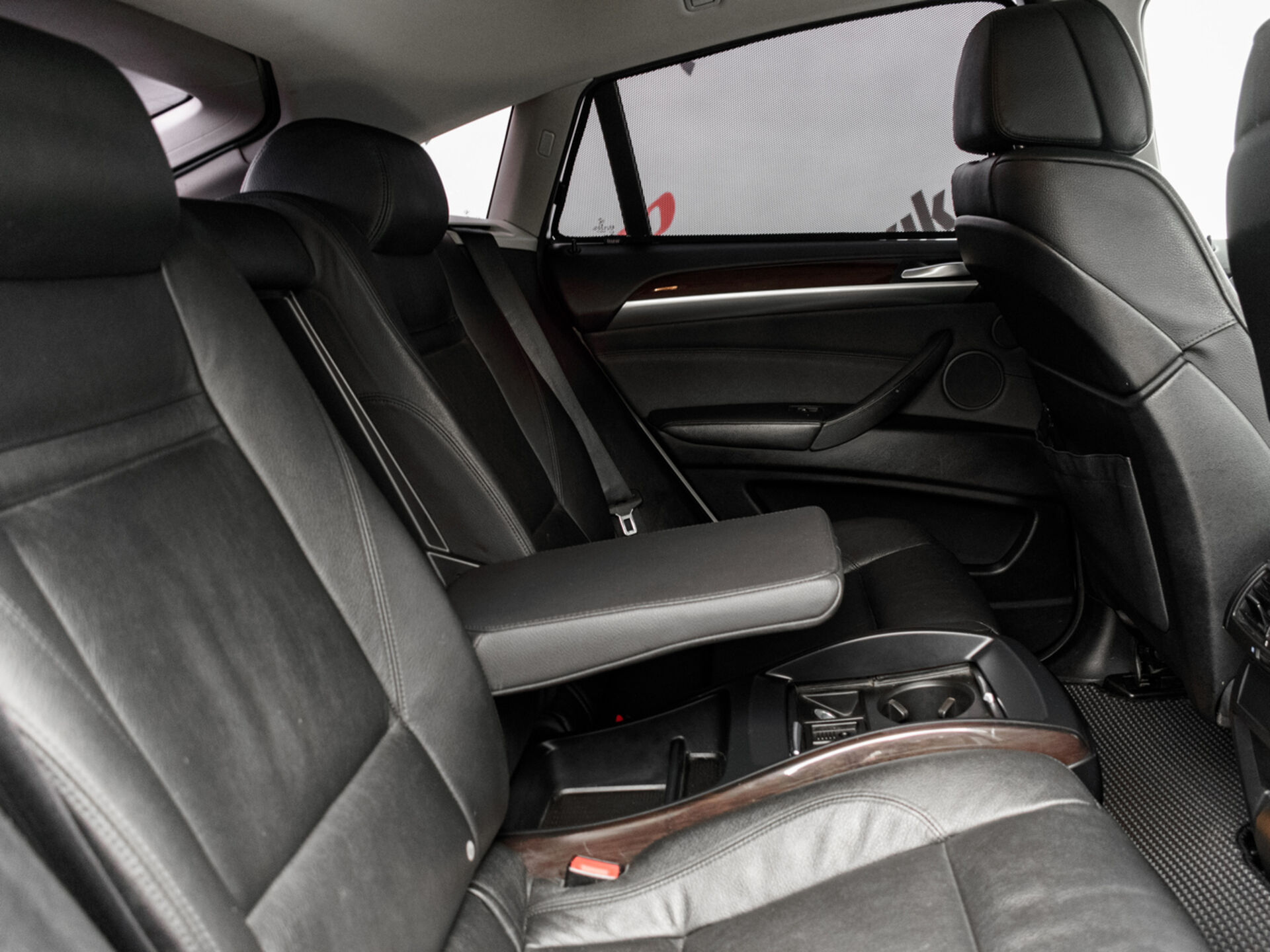 Купить BMW X6 30d 3.0d AT (245 л.с.) 4WD, 2010 в Екатеренбурге