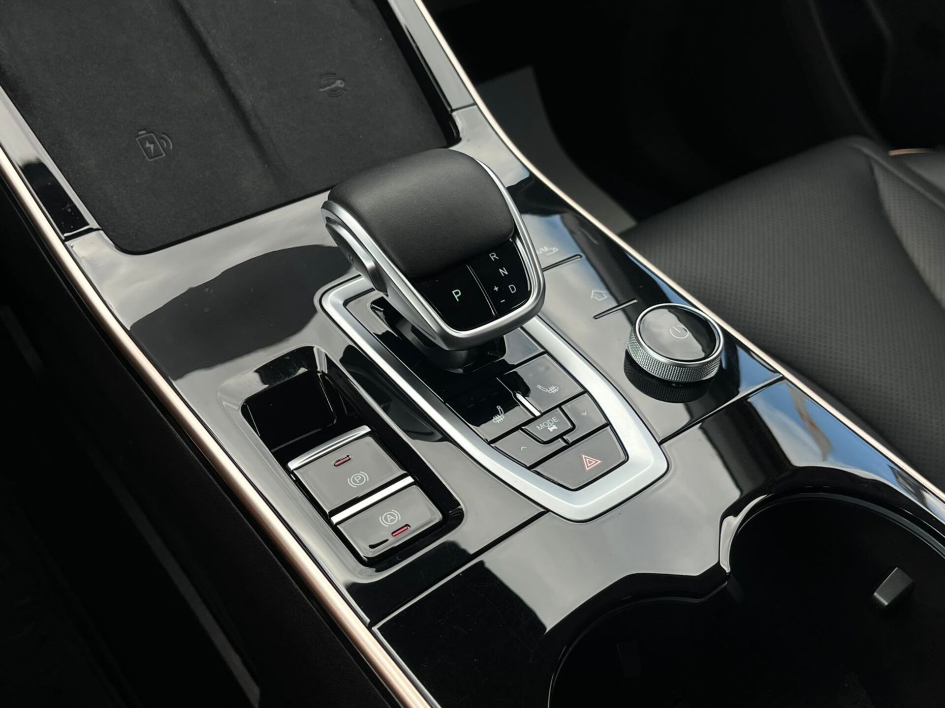 OMODA C5 Active 2023 г.в., 21 100 км.