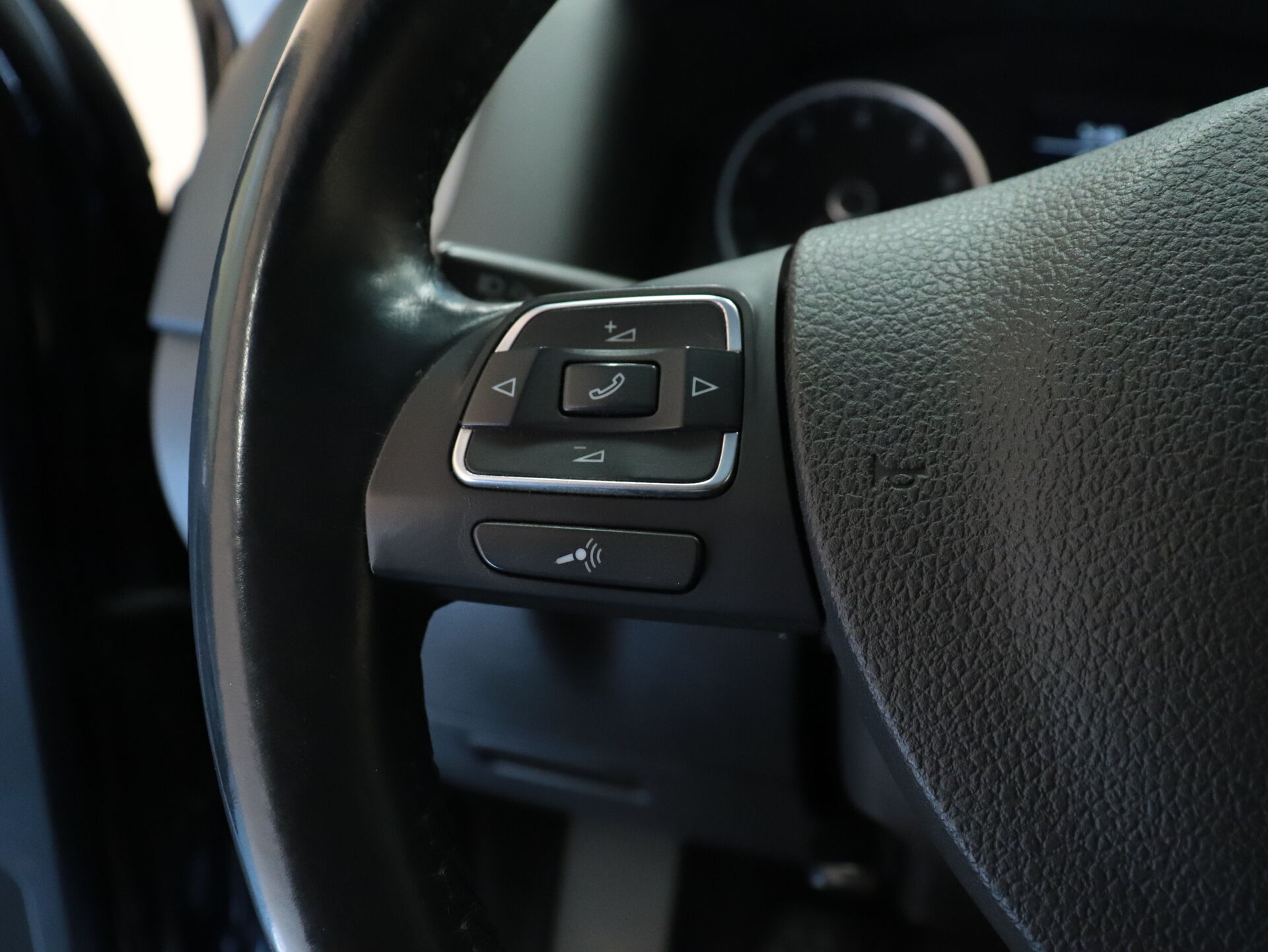 Volkswagen Tiguan 2010 8