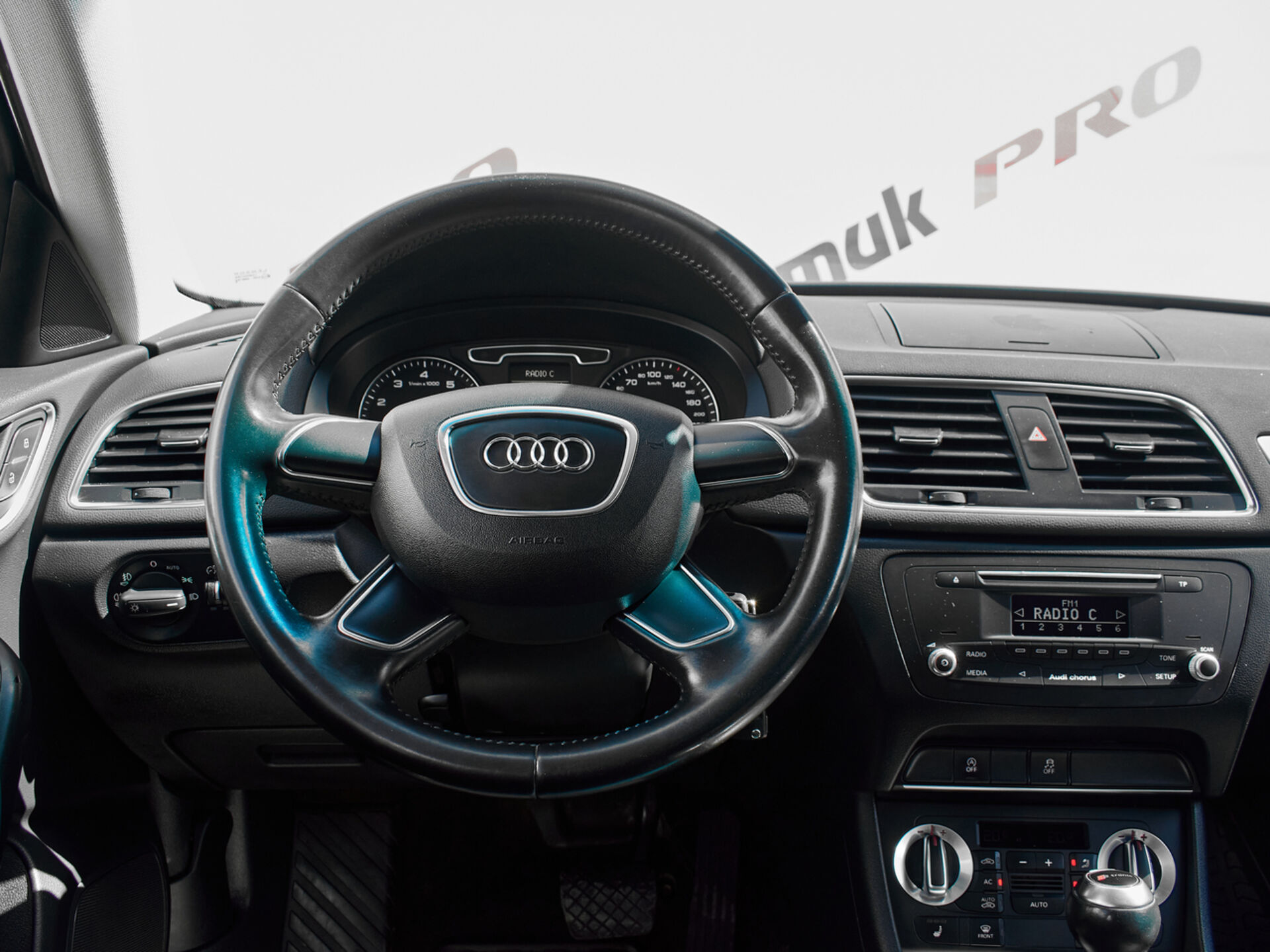Купить Audi Q3 2.0 AMT (170 л.с.) 4WD, 2012 в Екатеренбурге