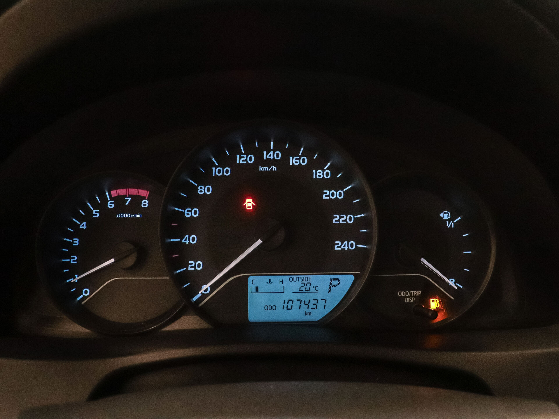 Toyota Corolla 2016 12