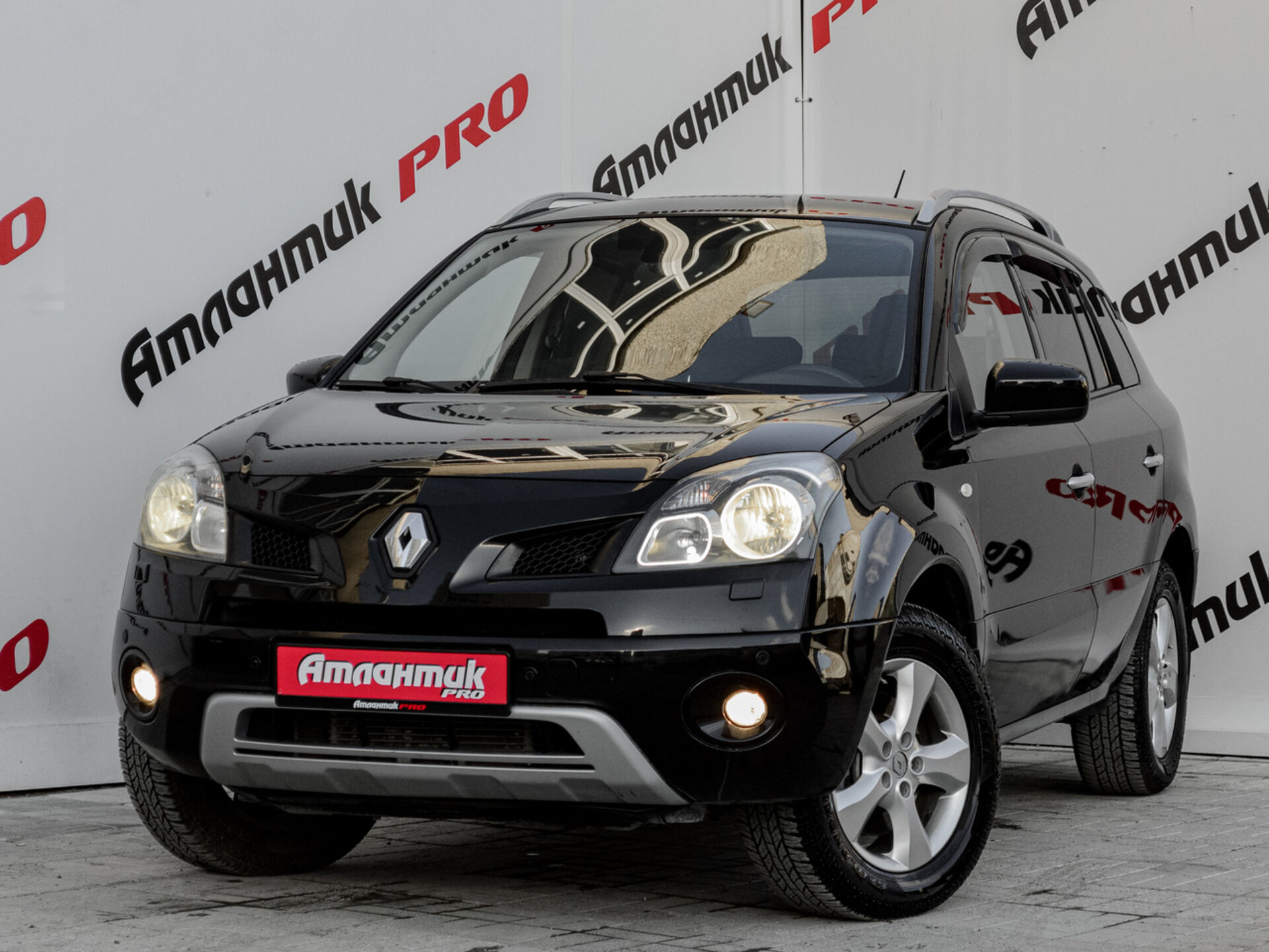 Купить Renault Koleos 2.5 CVT (171 л.с.) 4WD, 2008 в Екатеренбурге