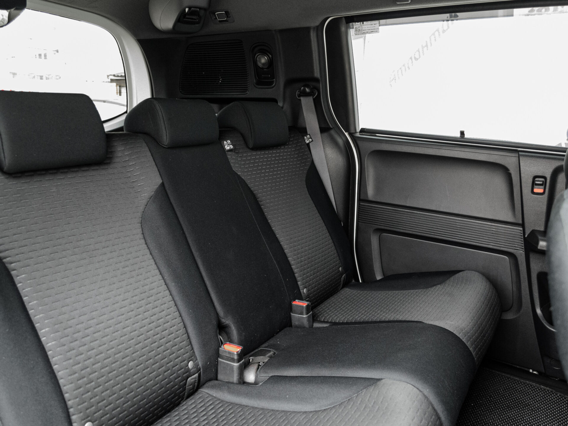 Купить Honda Freed 1.5 CVT (118 л.с.), 2012 в Екатеренбурге
