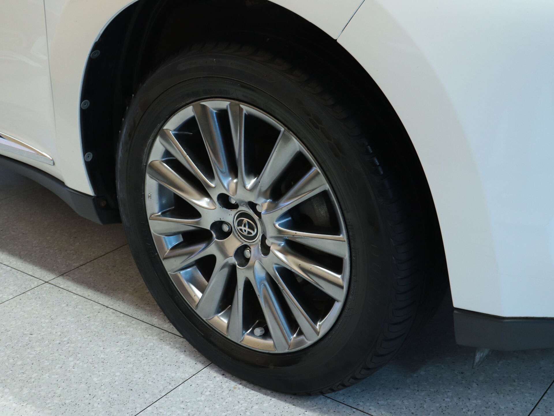Toyota Harrier 2014 24