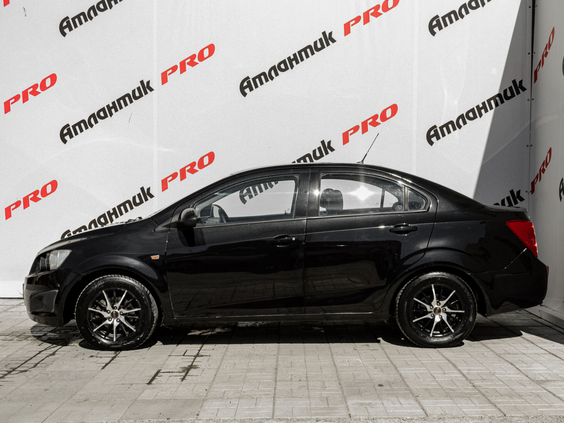 Купить Chevrolet Aveo 1.6 MT (115 л.с.), 2012 в Екатеренбурге