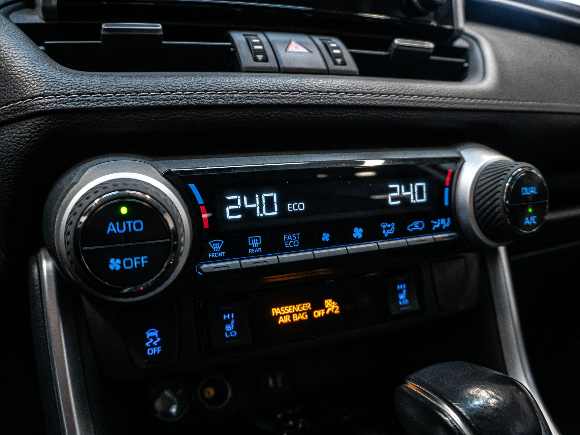 Toyota RAV4 2019 15
