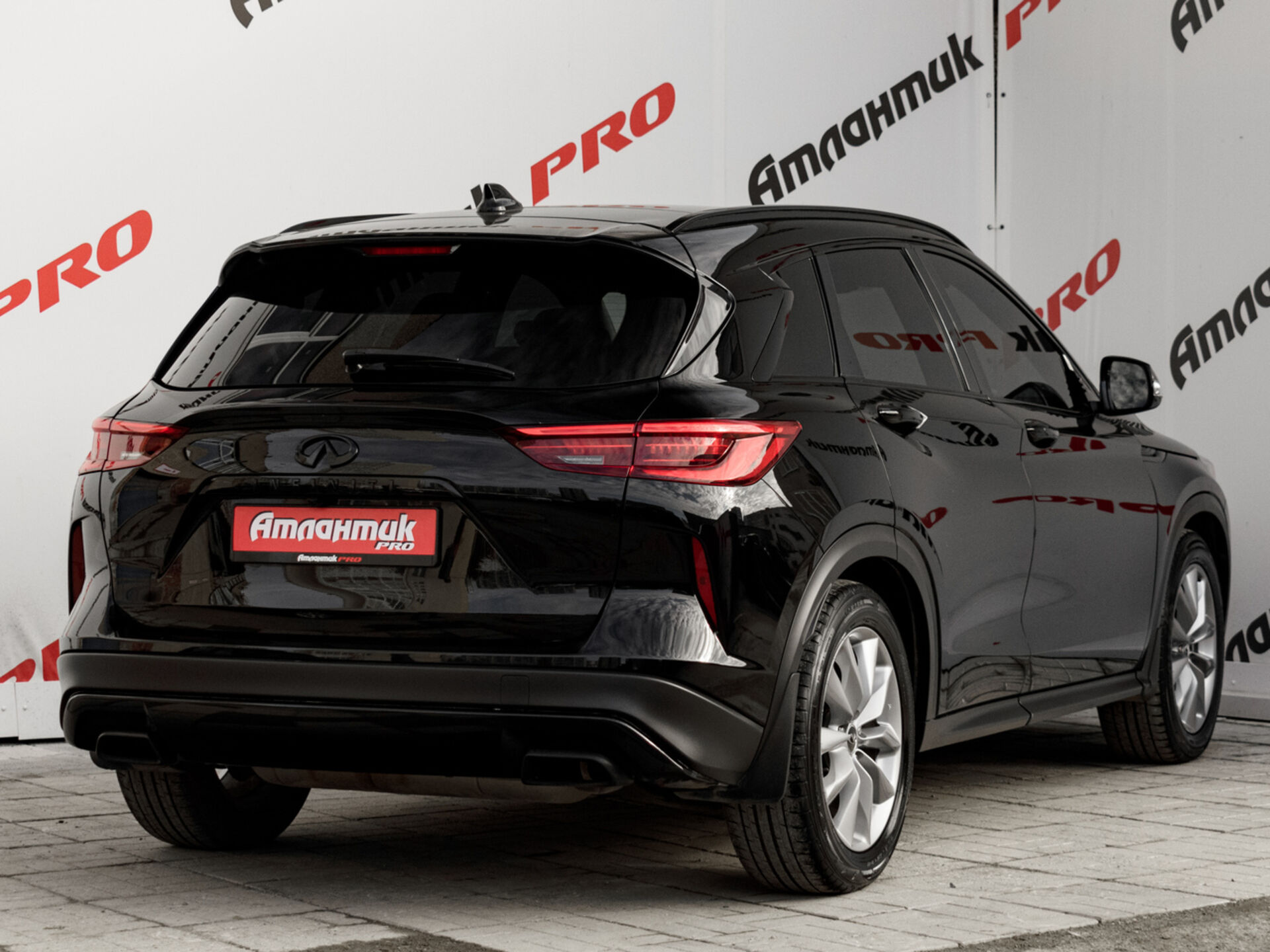 Купить Infiniti QX50 2.0 CVT (249 л.с.) 4WD, 2019 в Екатеренбурге