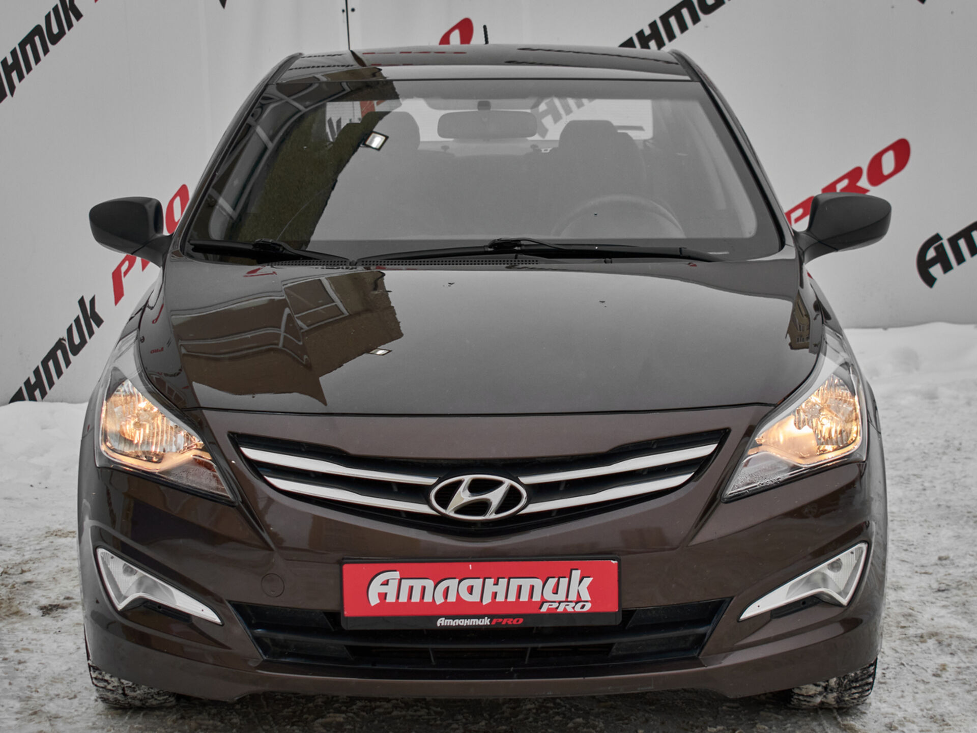 Купить Hyundai Solaris 1.6 AT (123 л.с.), 2015 в Екатеренбурге