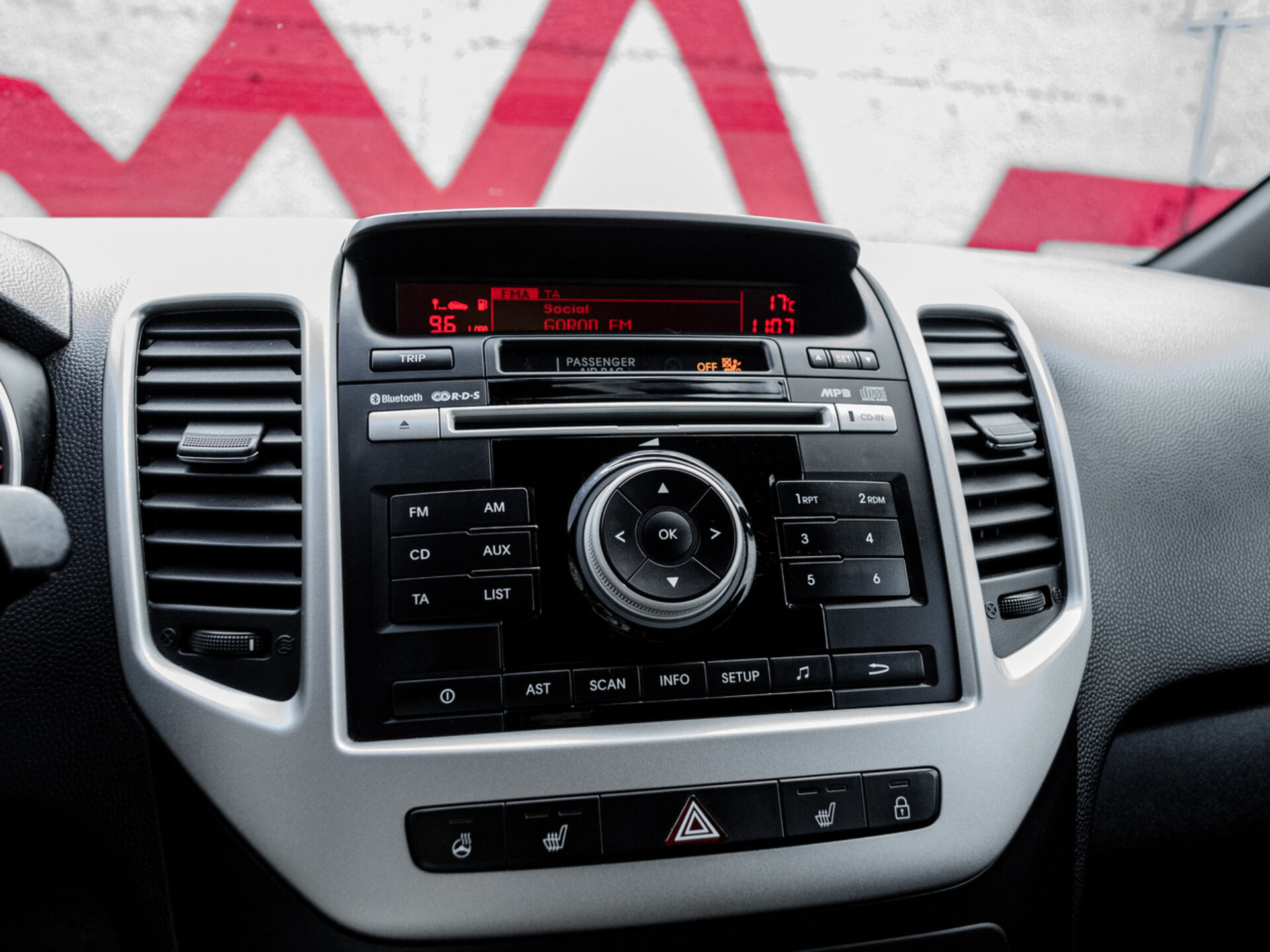 Купить Kia Venga 1.6 AT (124 л.с.), 2014 в Екатеренбурге