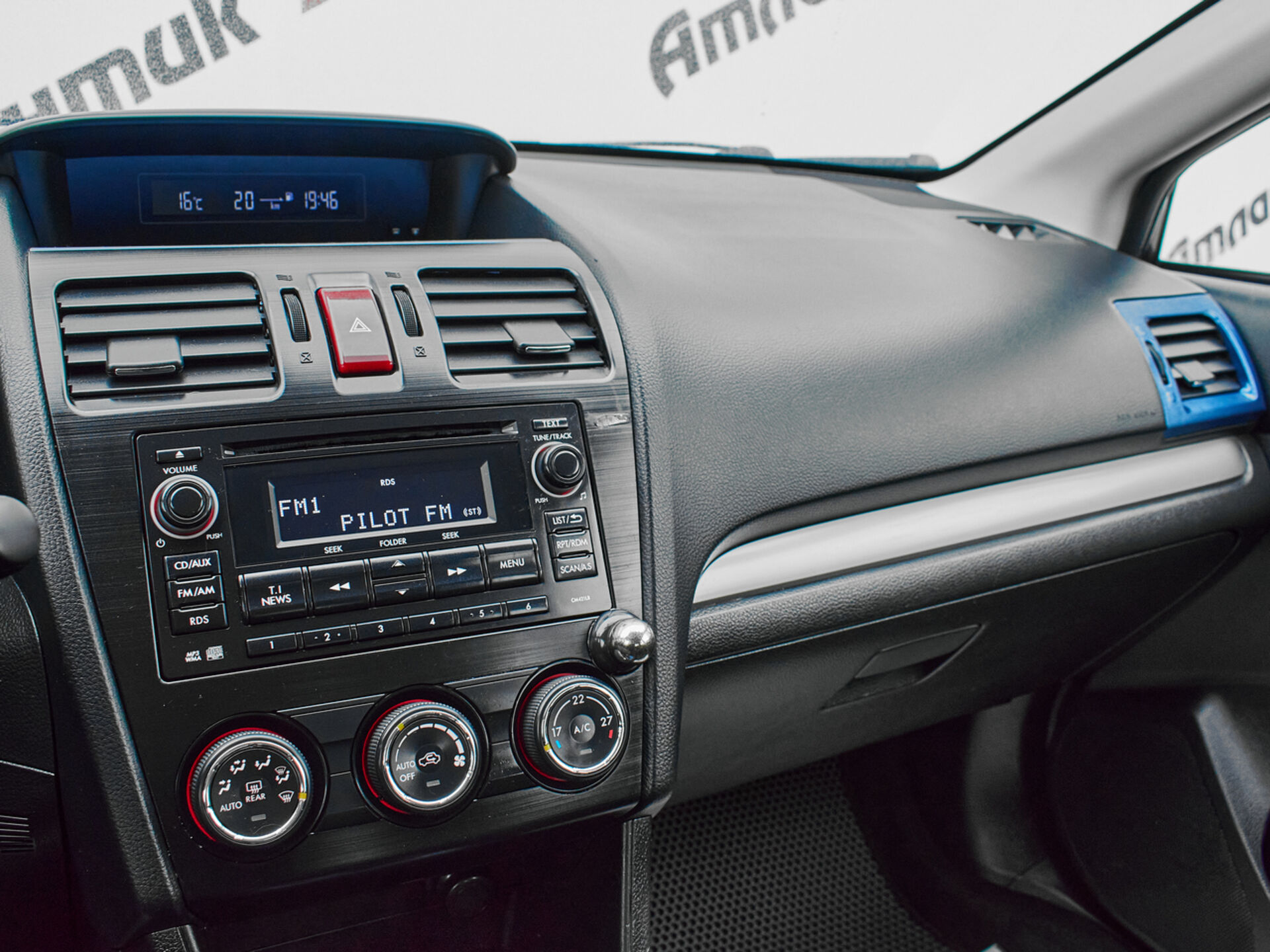 Купить Subaru XV 2.0 CVT (150 л.с.) 4WD, 2012 в Екатеренбурге