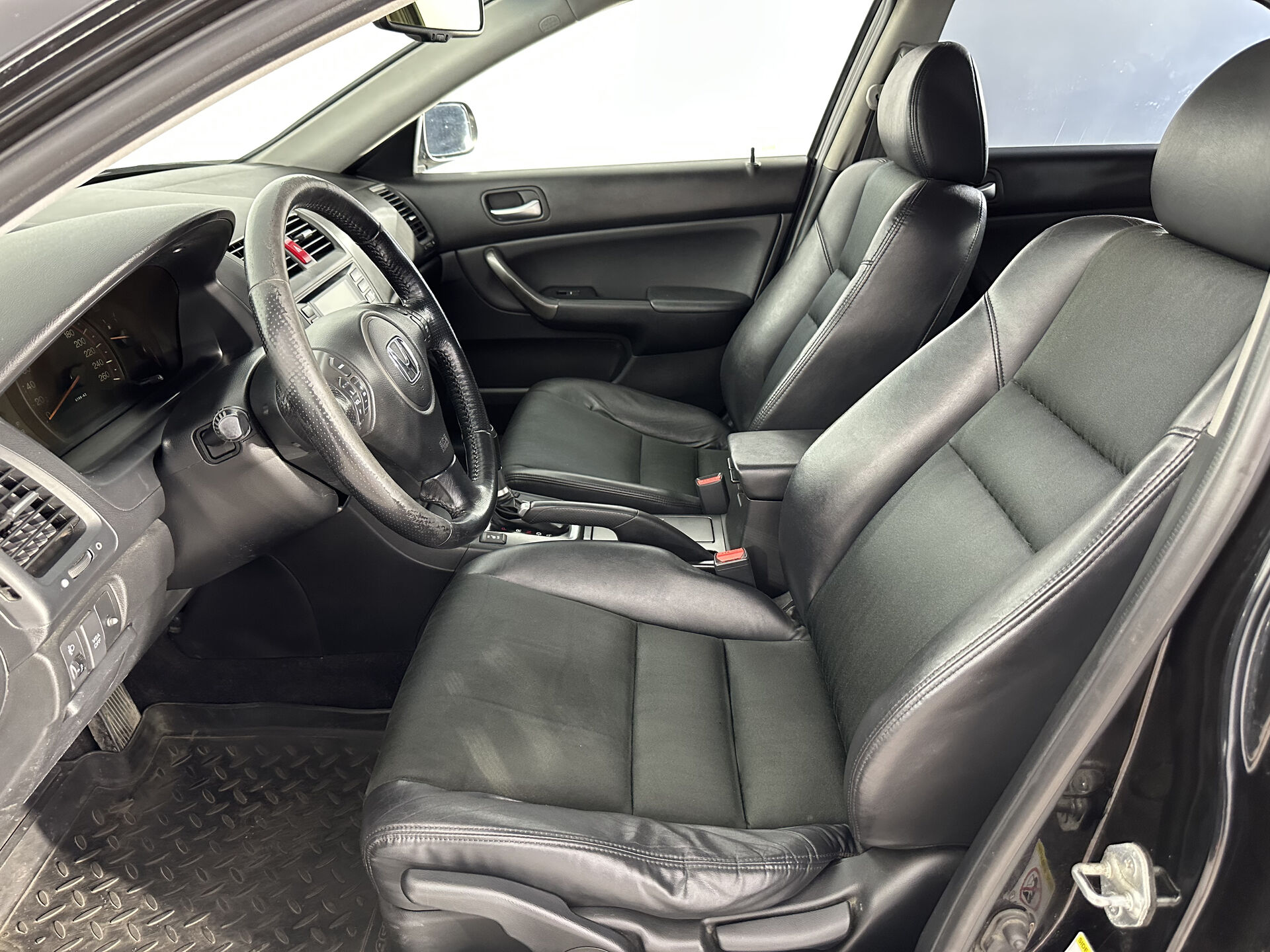 Honda Accord None 2006 г.в., 277 066 км.