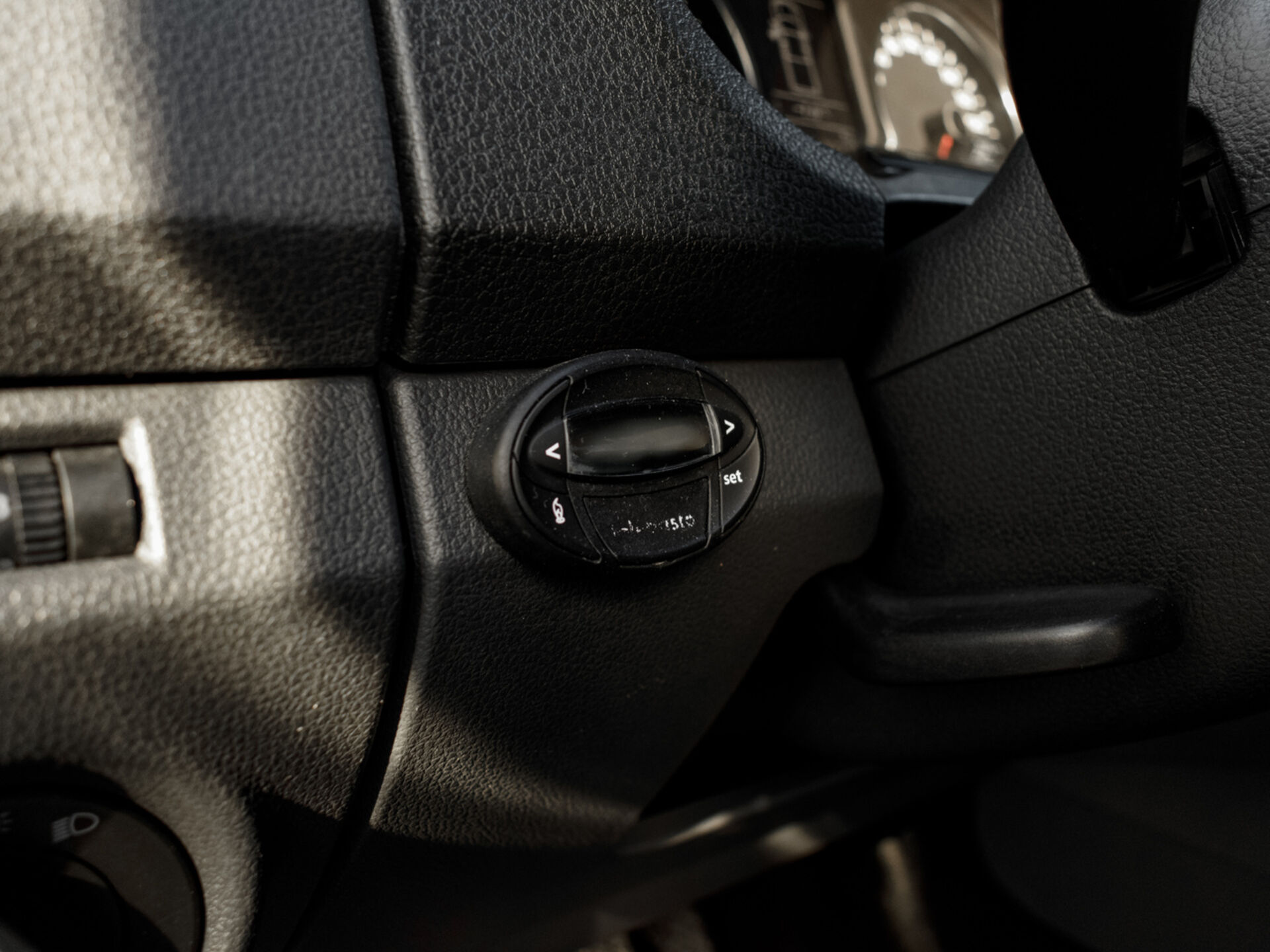 Купить Volkswagen Amarok full-time 2.0d AT (180 л.с.) 4WD, 2013 в Екатеренбурге