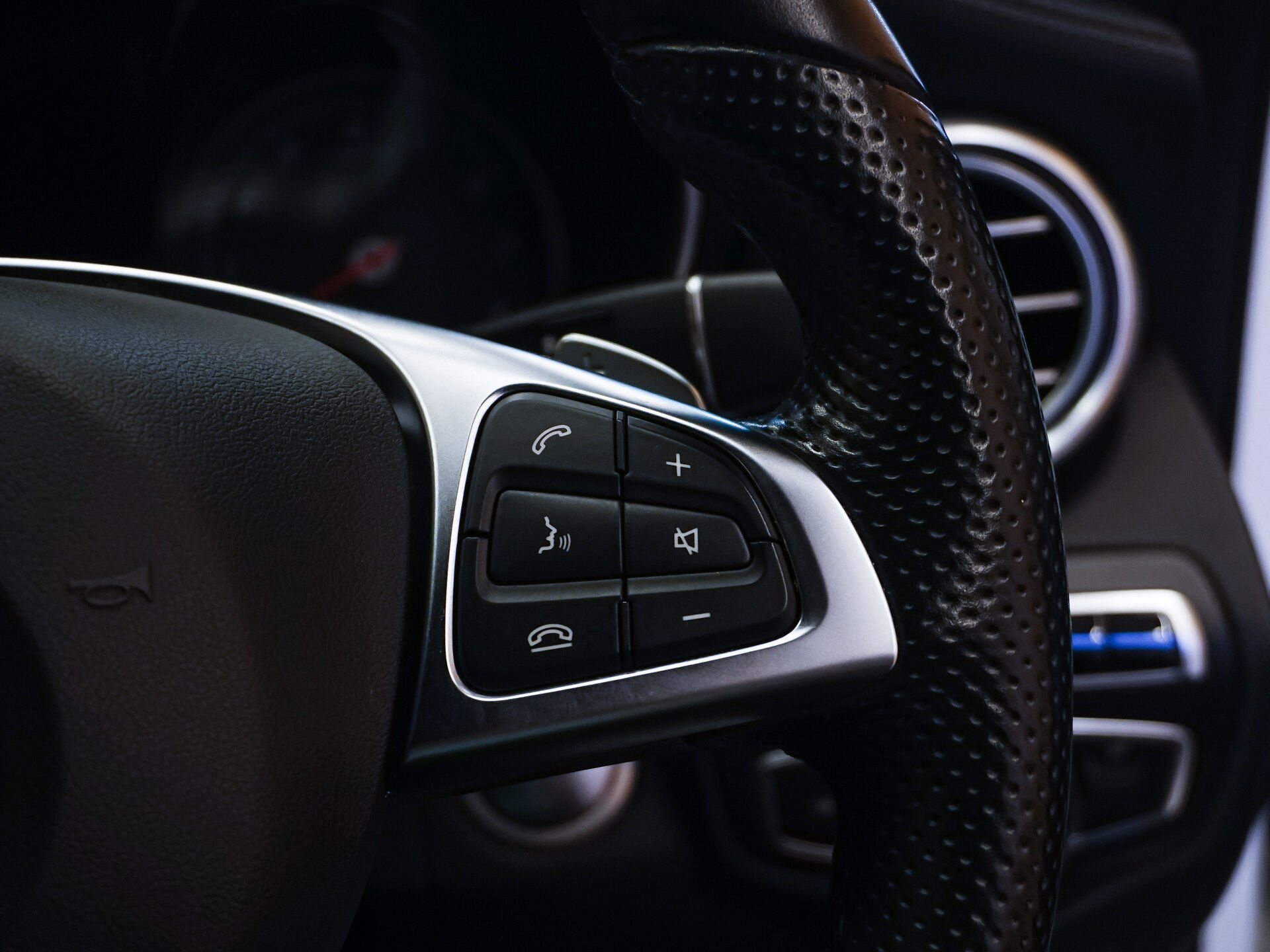 Mercedes-Benz C-Класс 2016 16