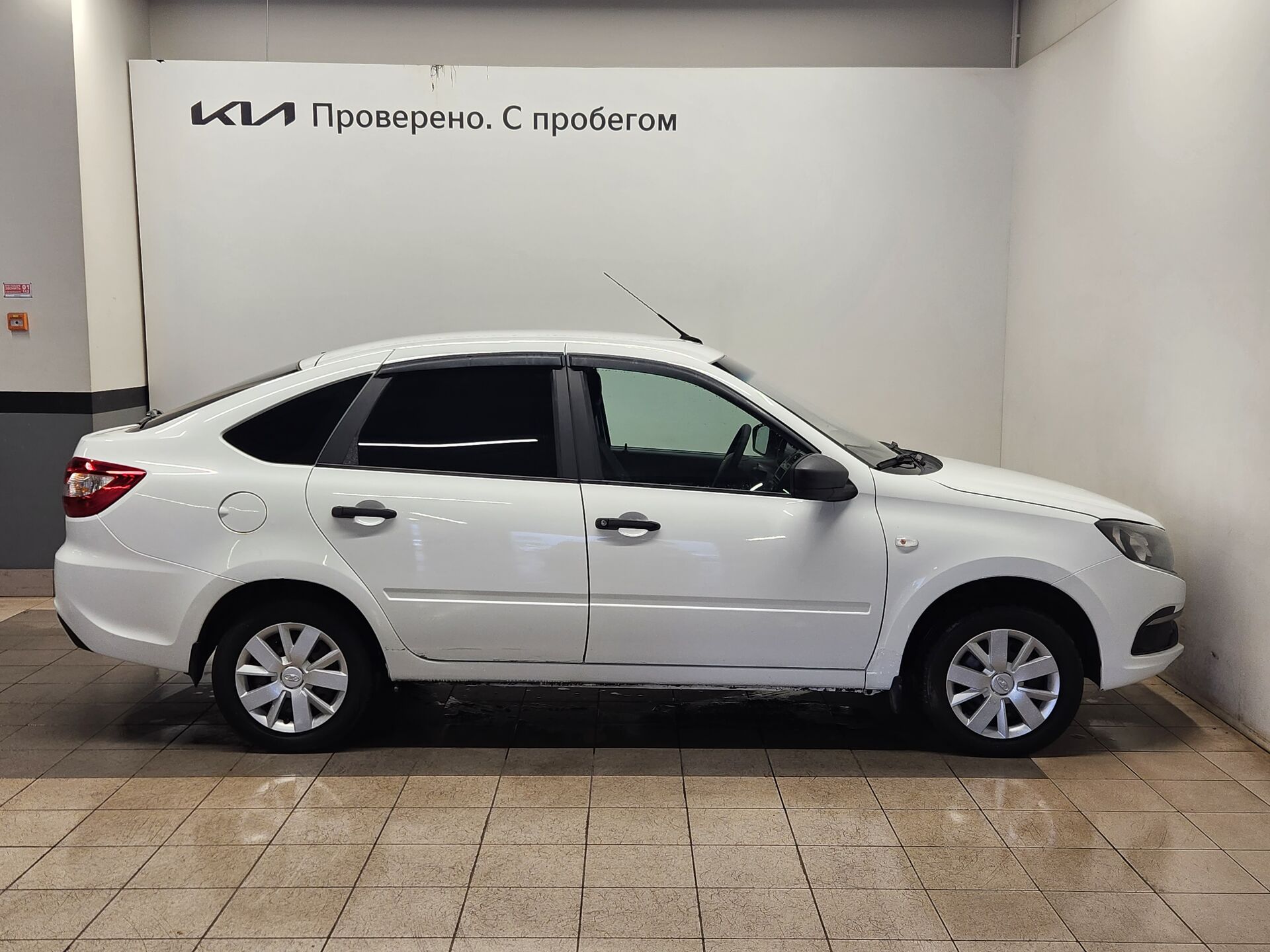 Lada Granta None 2018 г.в., 97 265 км.
