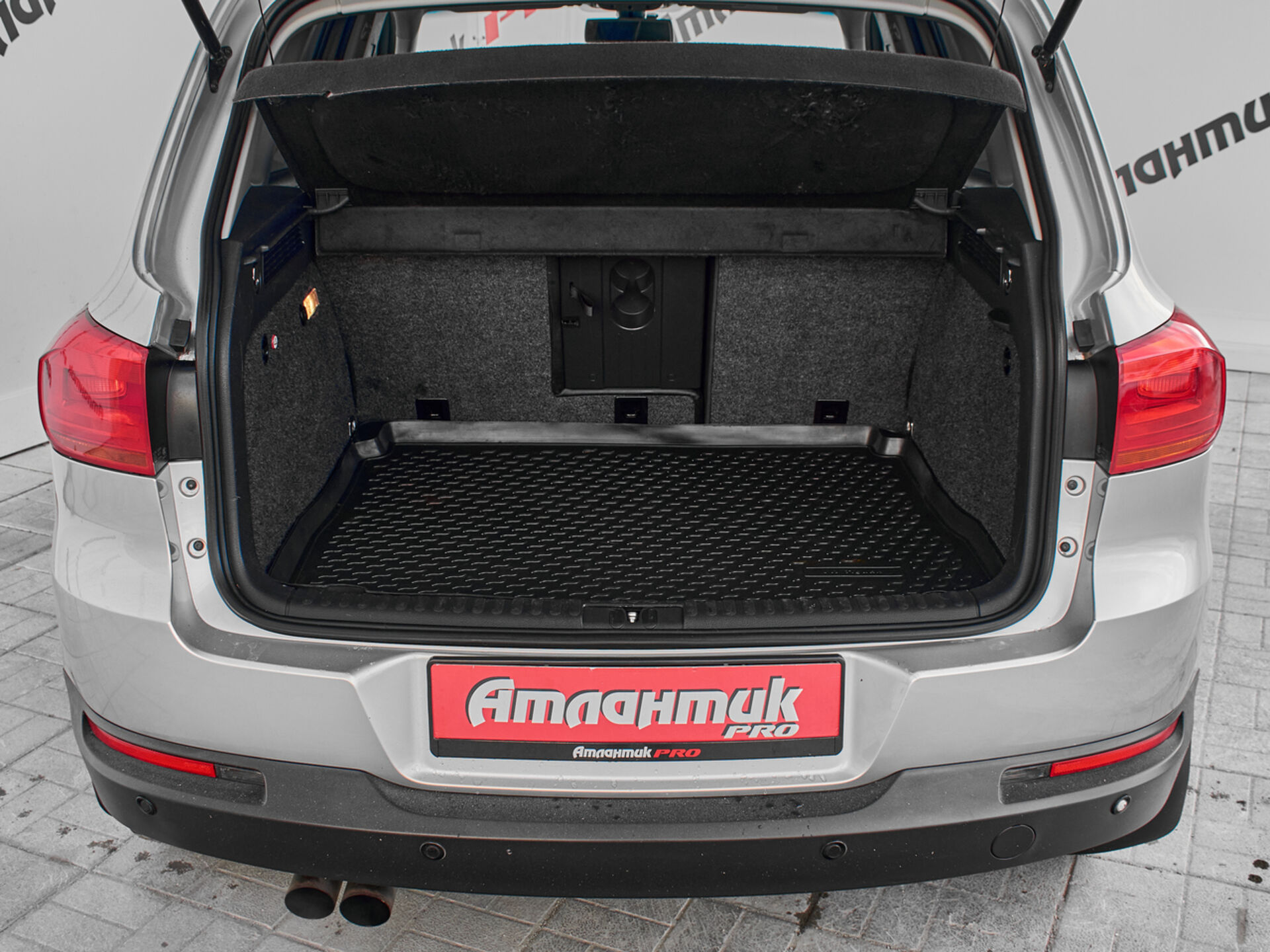 Купить Volkswagen Tiguan 2.0 AT (170 л.с.) 4WD, 2013 в Екатеренбурге