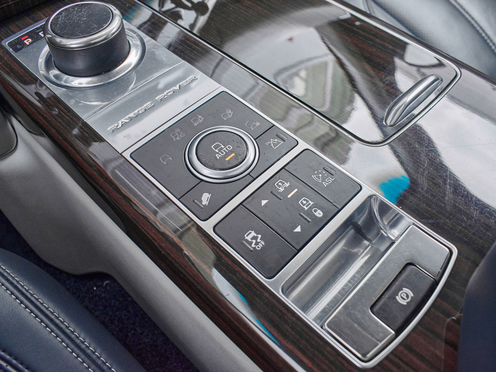 Купить Land Rover Range Rover 3.0d AT (248 л.с.) 4WD, 2013 в Екатеренбурге