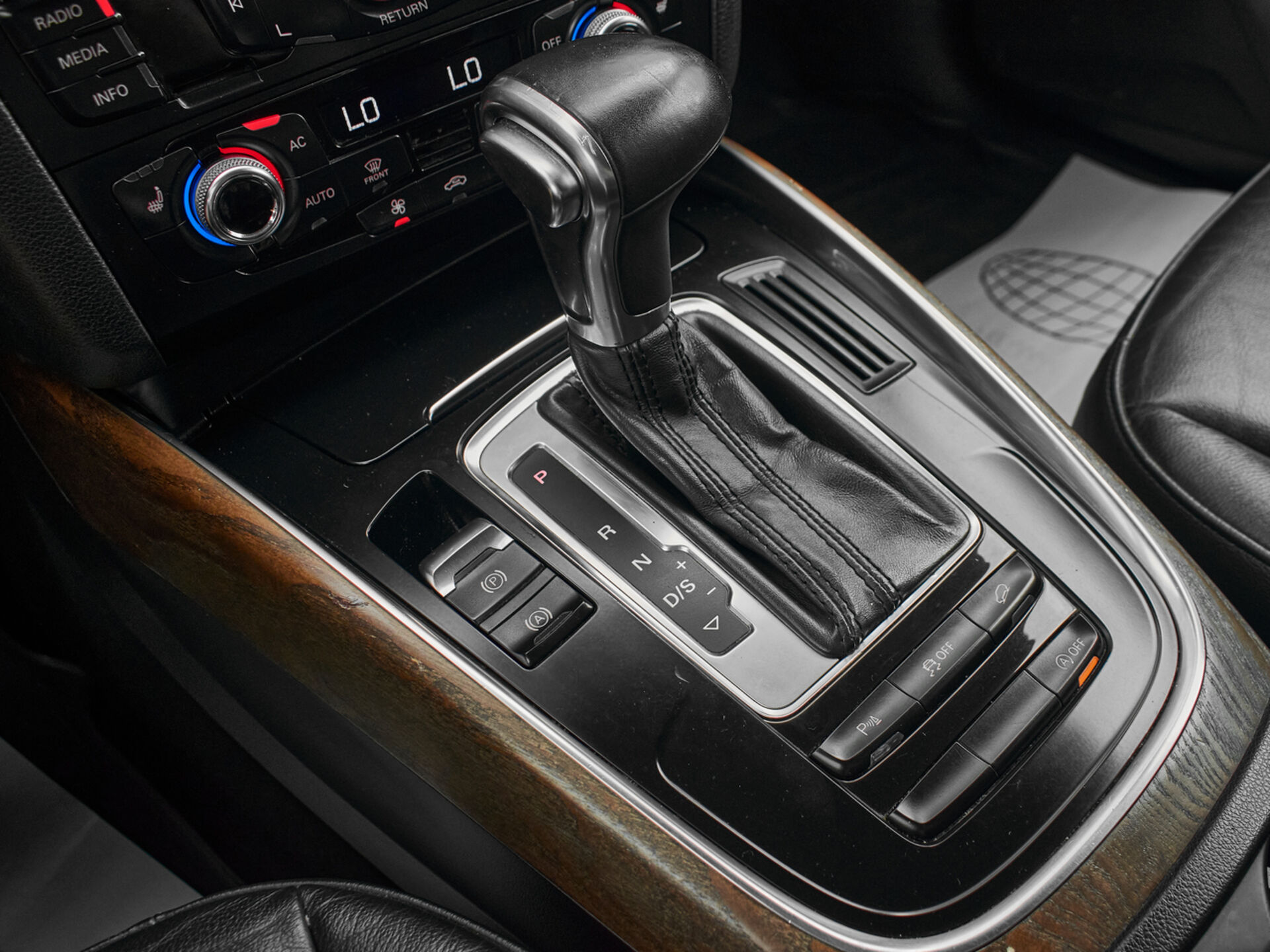 Купить Audi Q5 2.0 AT (225 л.с.) 4WD, 2012 в Екатеренбурге