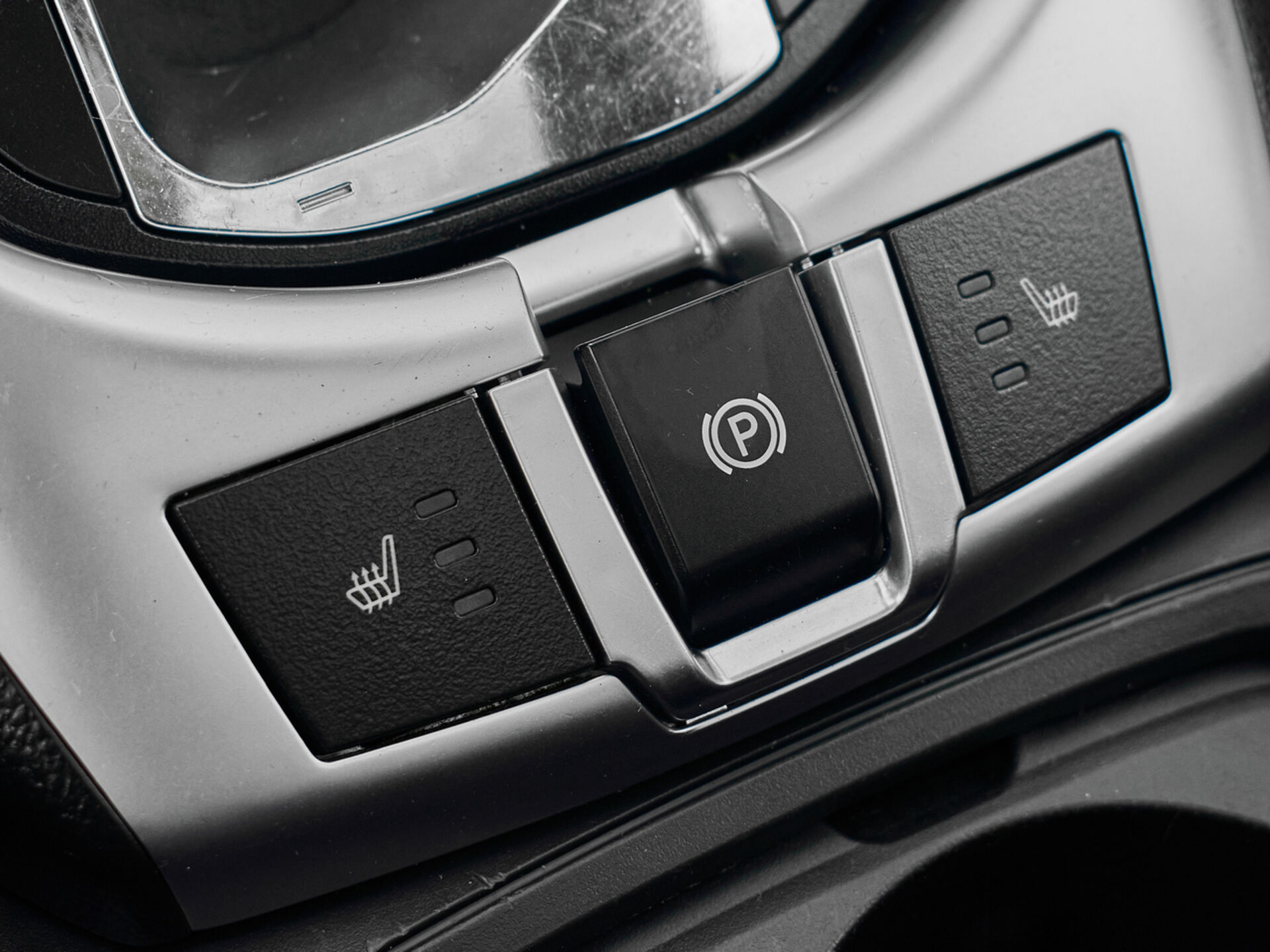 Купить Opel Antara 3.0 AT (249 л.с.) 4WD, 2012 в Екатеренбурге