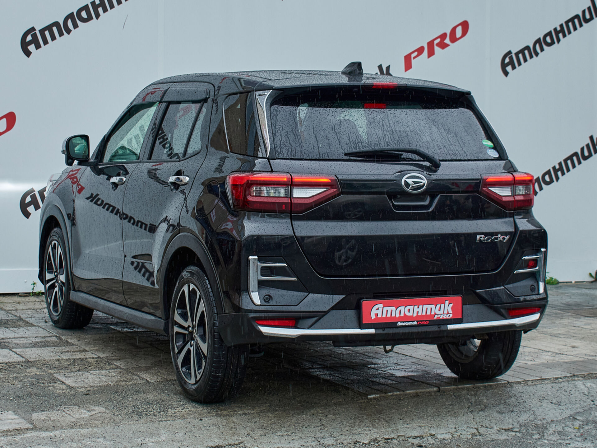 Купить Daihatsu Rocky 1.0 CVT (98 л.с.), 2019 в Екатеренбурге