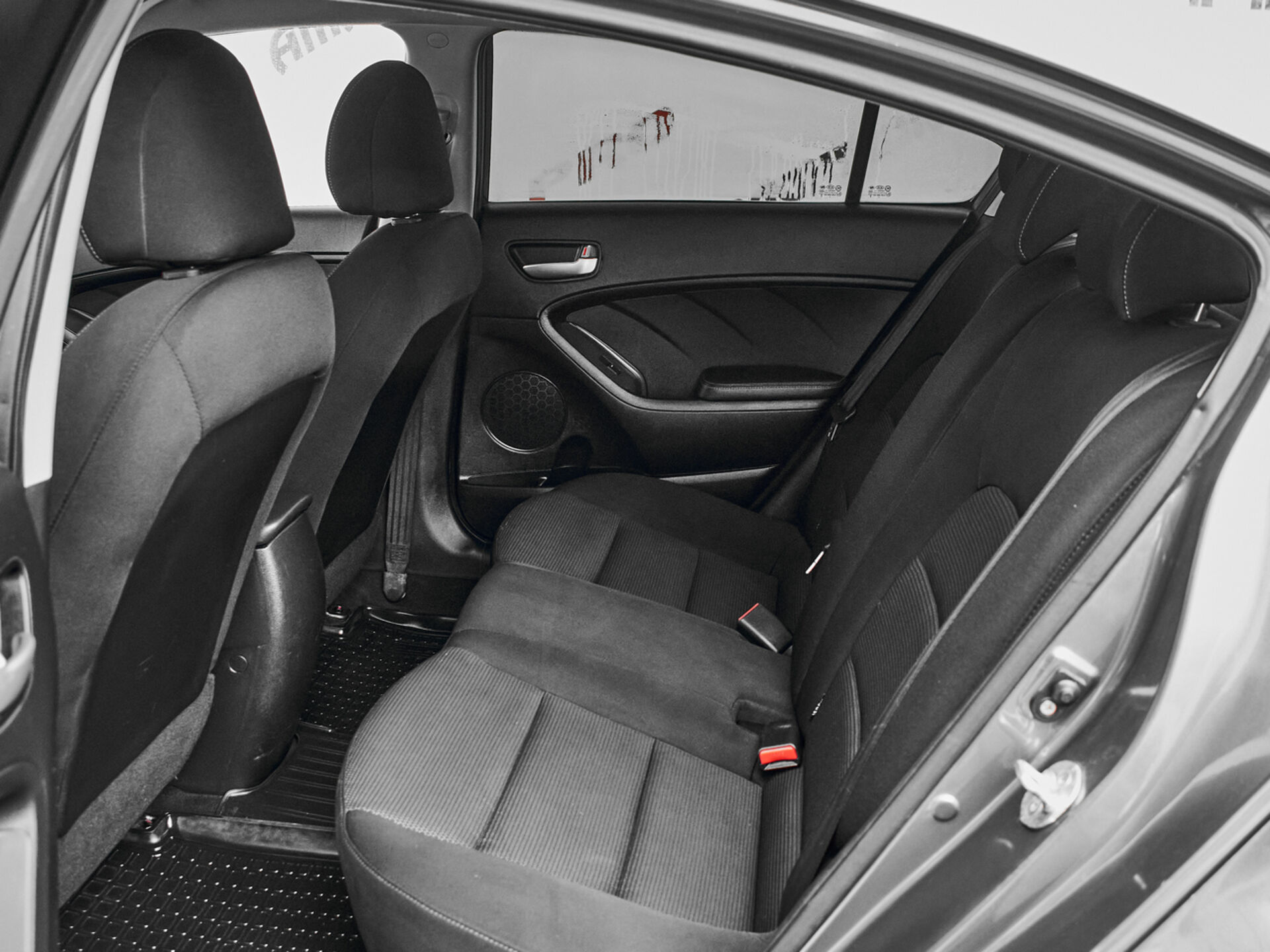 Купить Kia Cerato 1.6 AT (130 л.с.), 2017 в Екатеренбурге