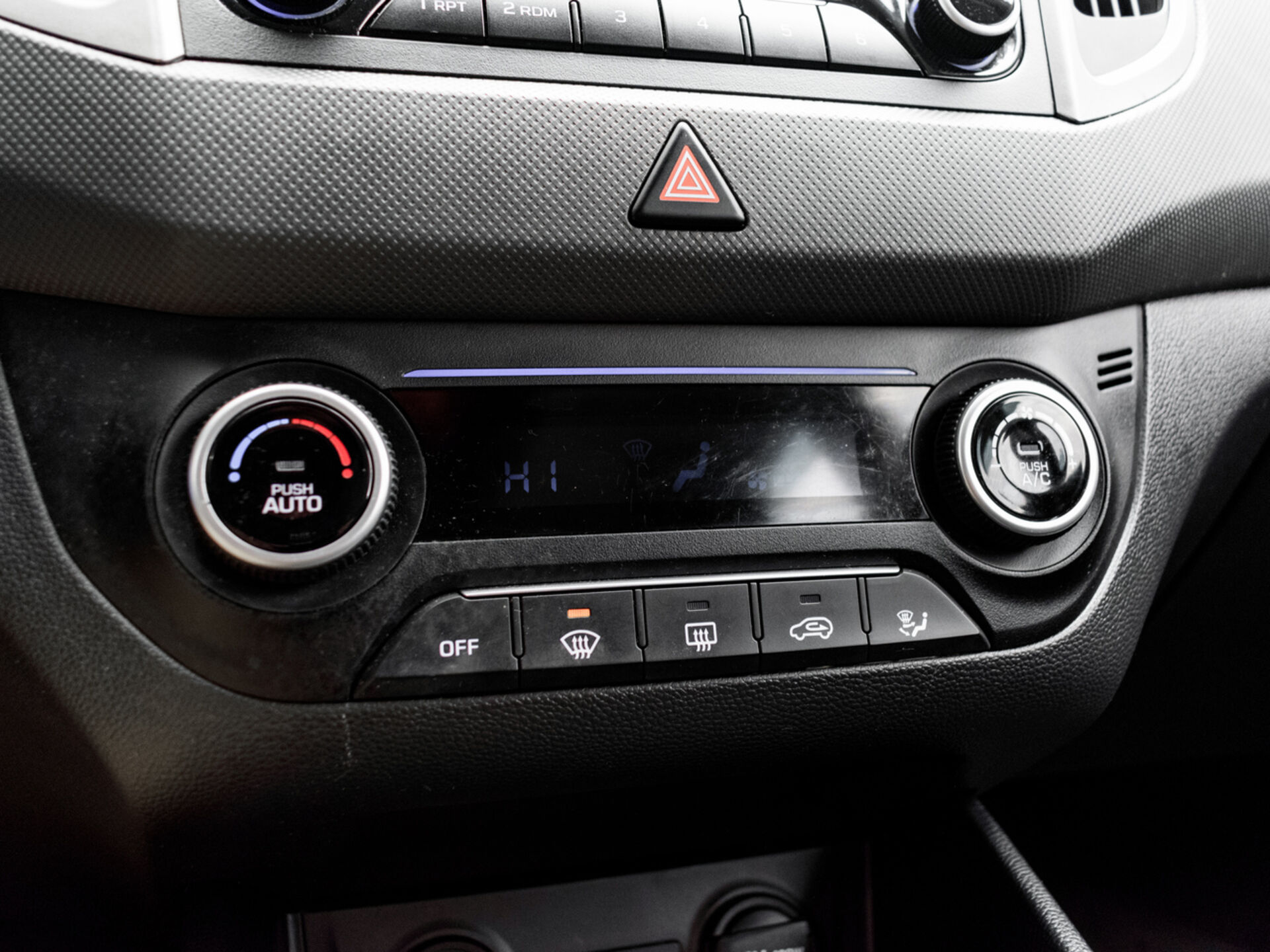 Купить Hyundai Creta 2.0 AT (150 л.с.) 4WD, 2018 в Екатеренбурге