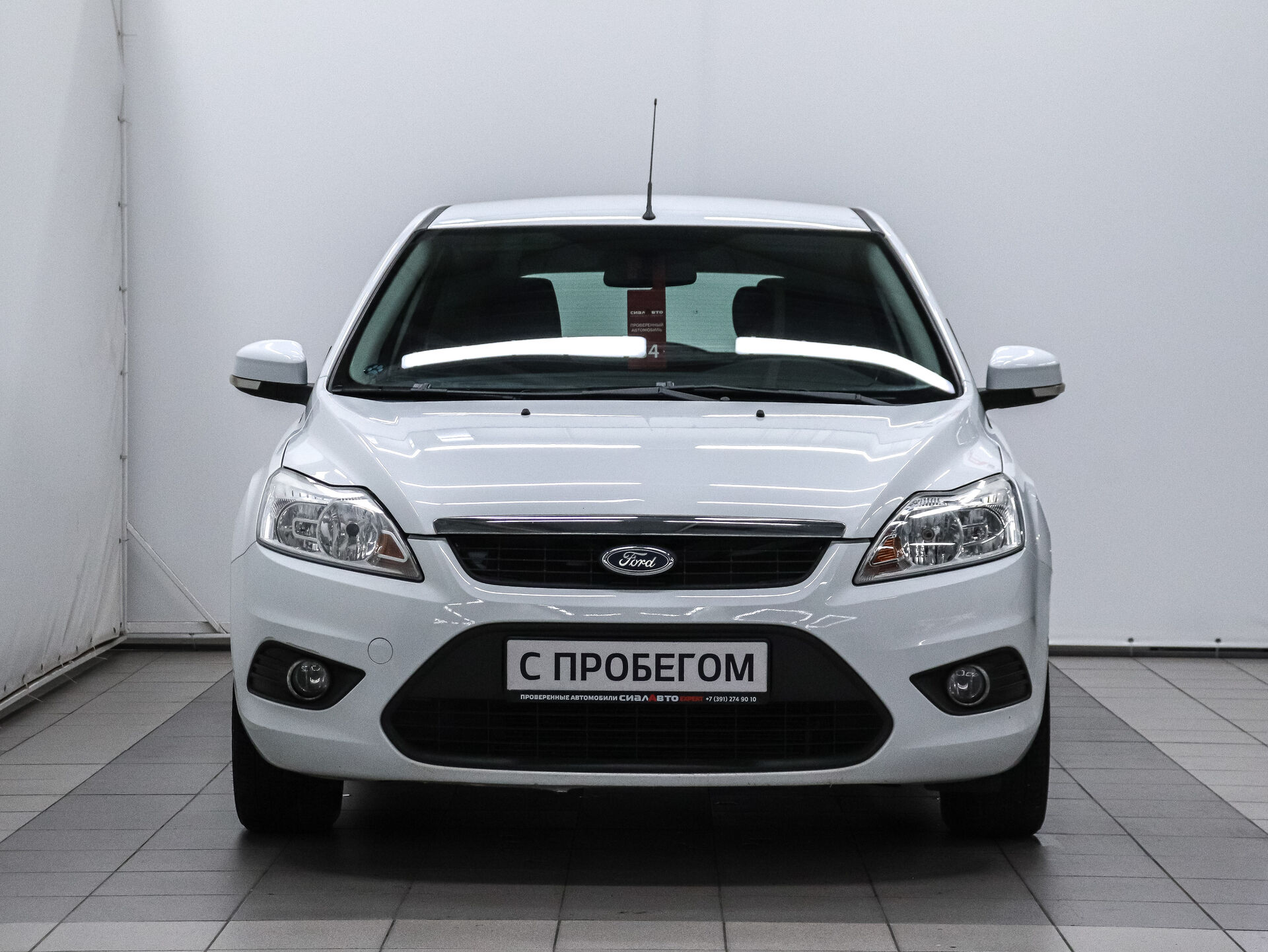 Ford Focus 2011 1