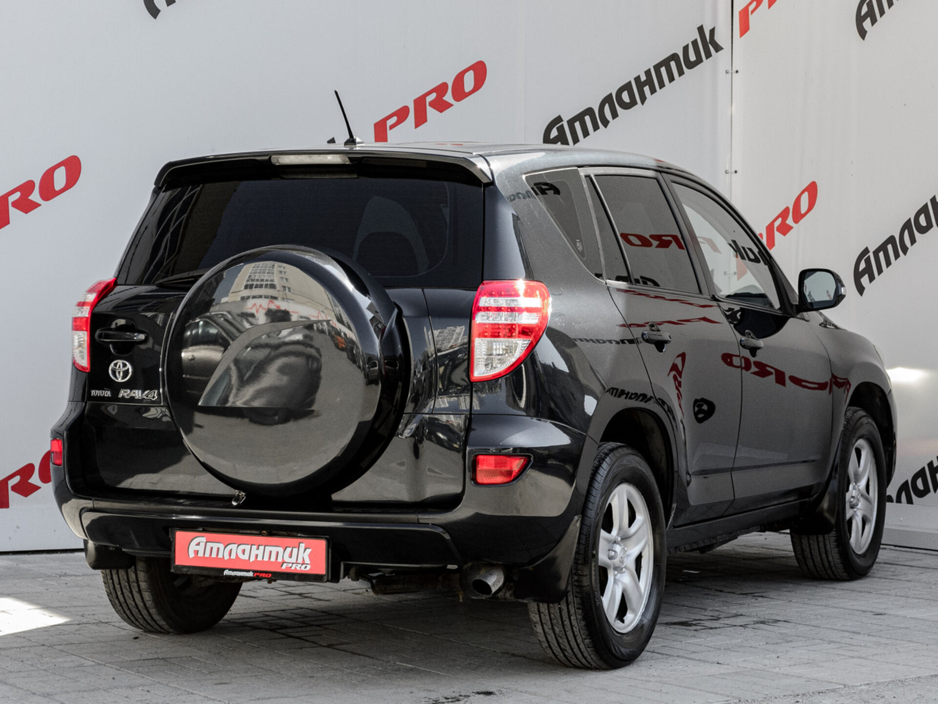 Купить Toyota RAV4 2.0 CVT (158 л.с.) 4WD, 2011 в Екатеренбурге