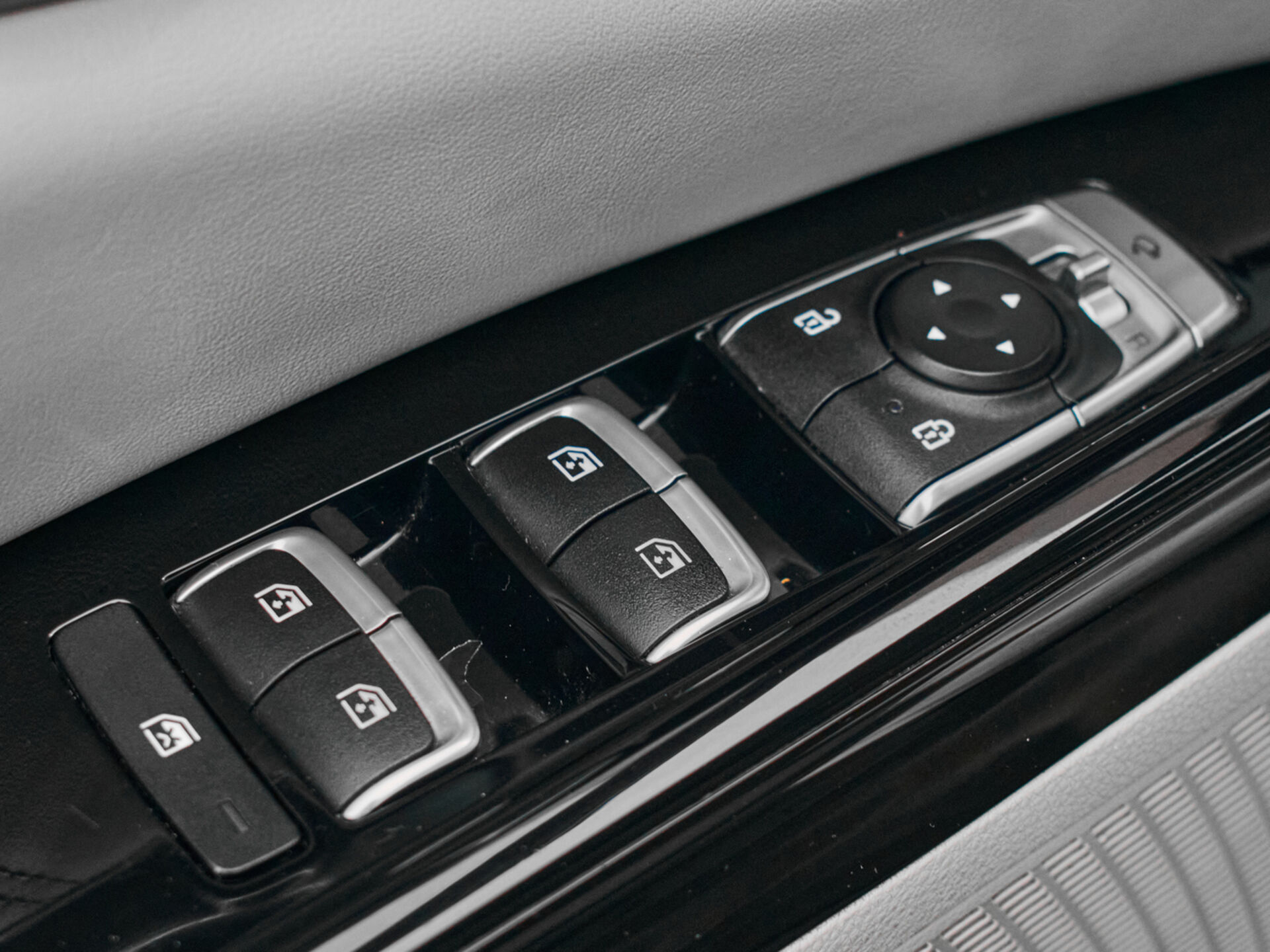 Купить Kia Carnival 2.2d AT (202 л.с.), 2020 в Екатеренбурге