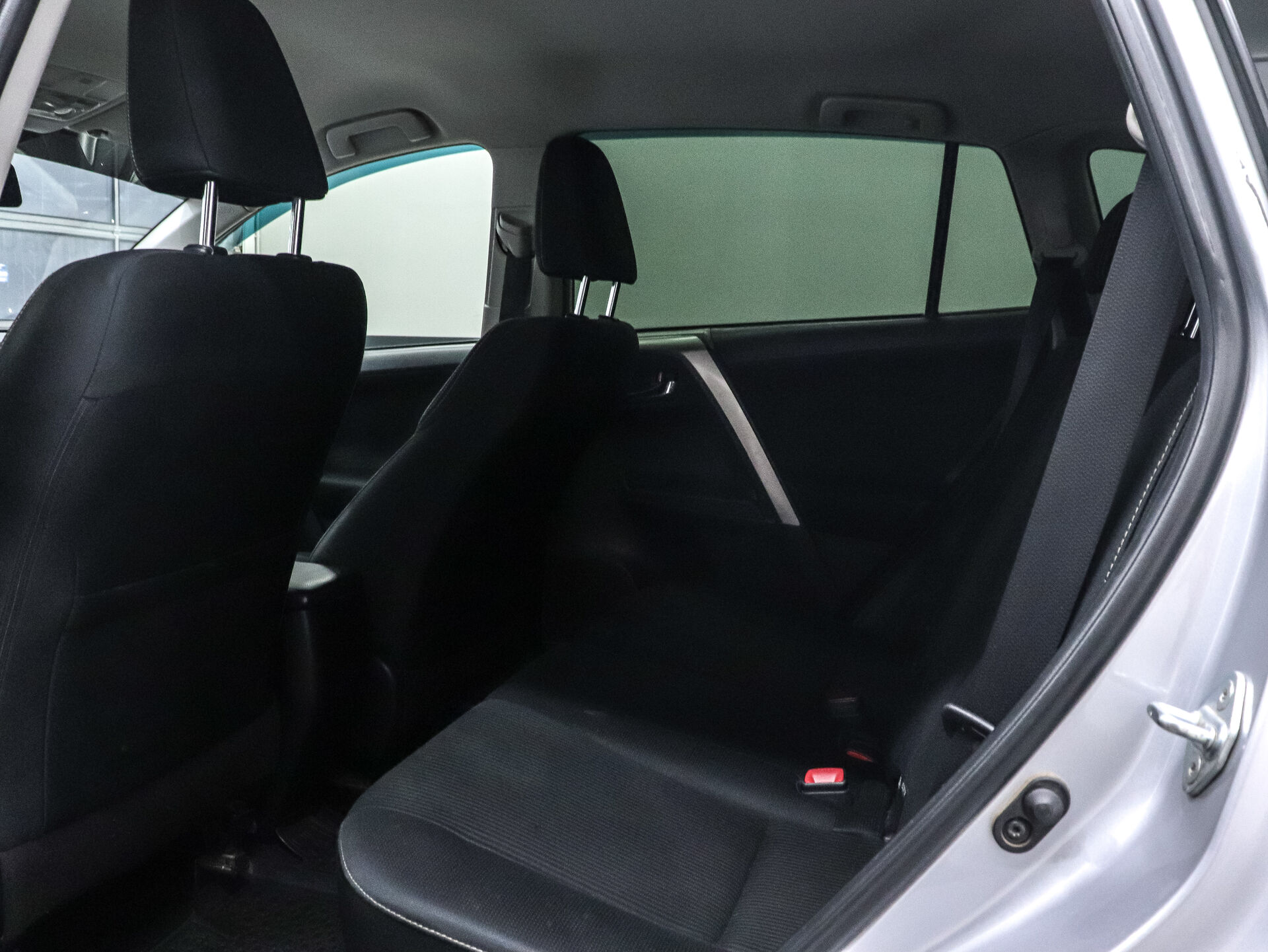 Toyota RAV4 2013 21