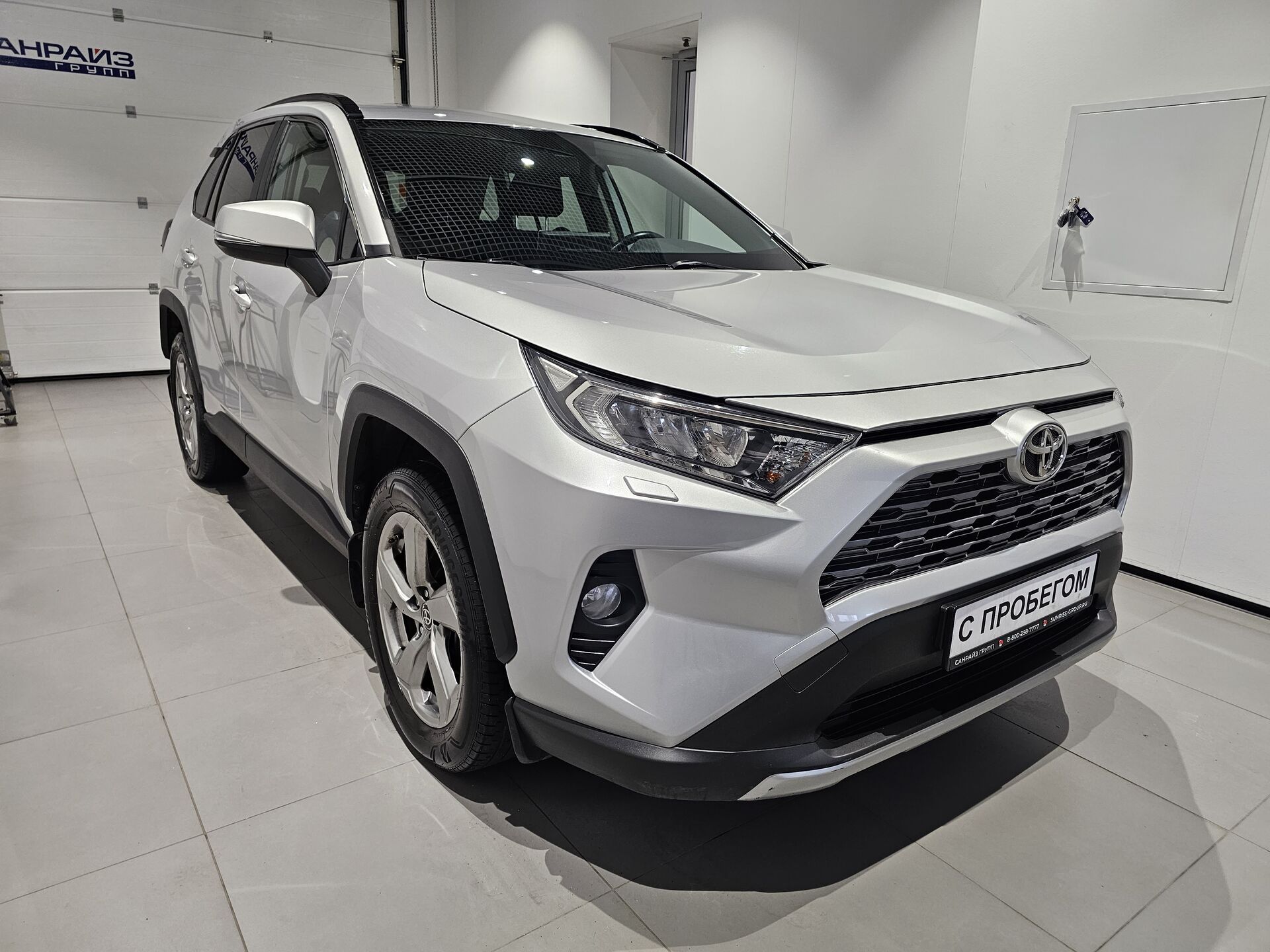Toyota RAV4, 353880000000₽ - вид 3