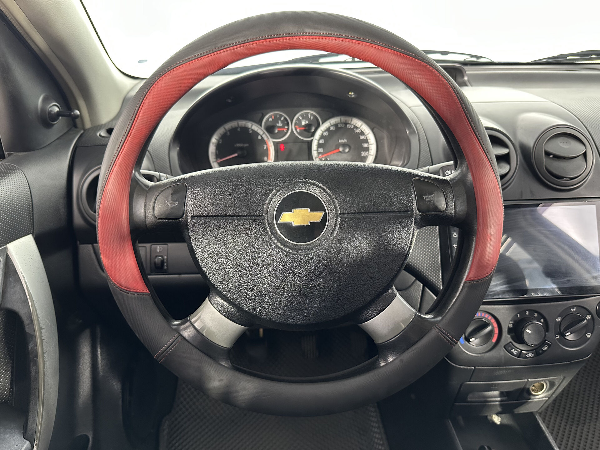 Chevrolet Aveo None 2010 г.в., 194 935 км.