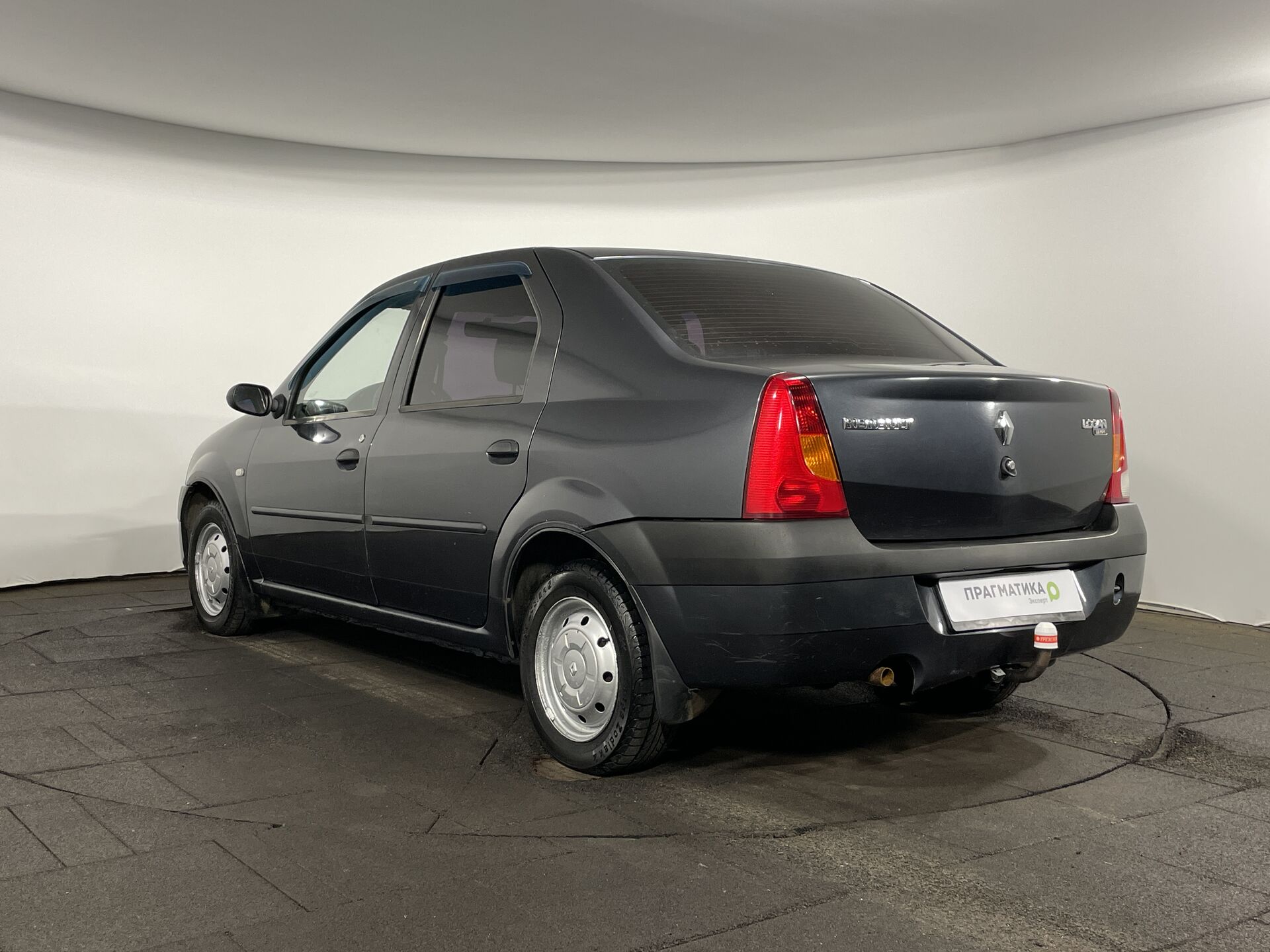Renault Logan None 2009 г.в., 355 380 км.