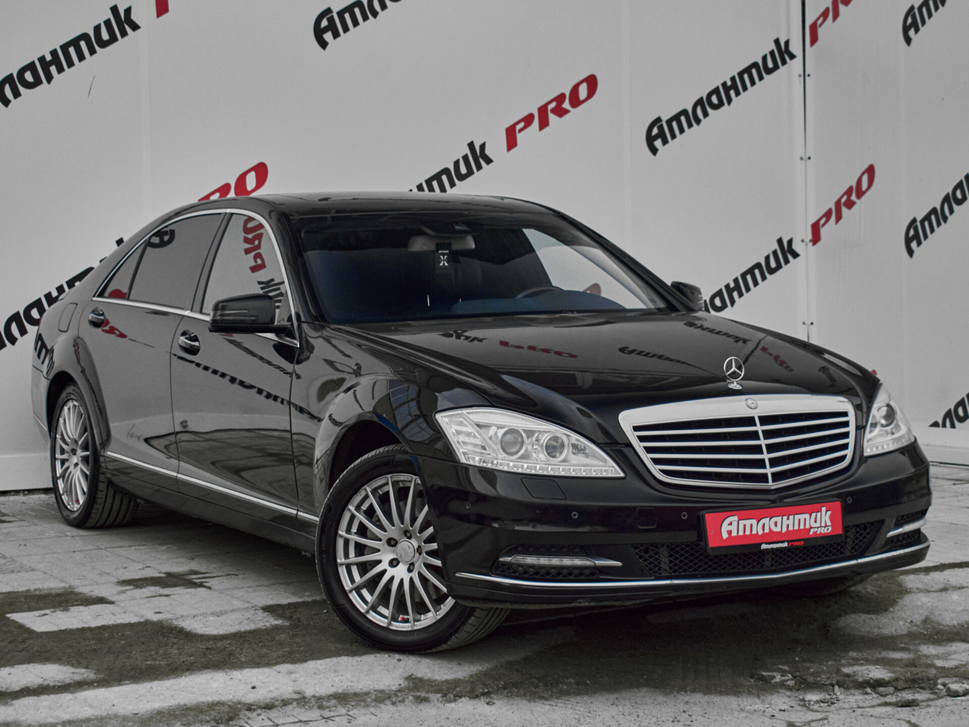 Купить Mercedes-Benz S-Класс 350 3.5 AT (272 л.с.) 4WD, 2010 в Екатеренбурге
