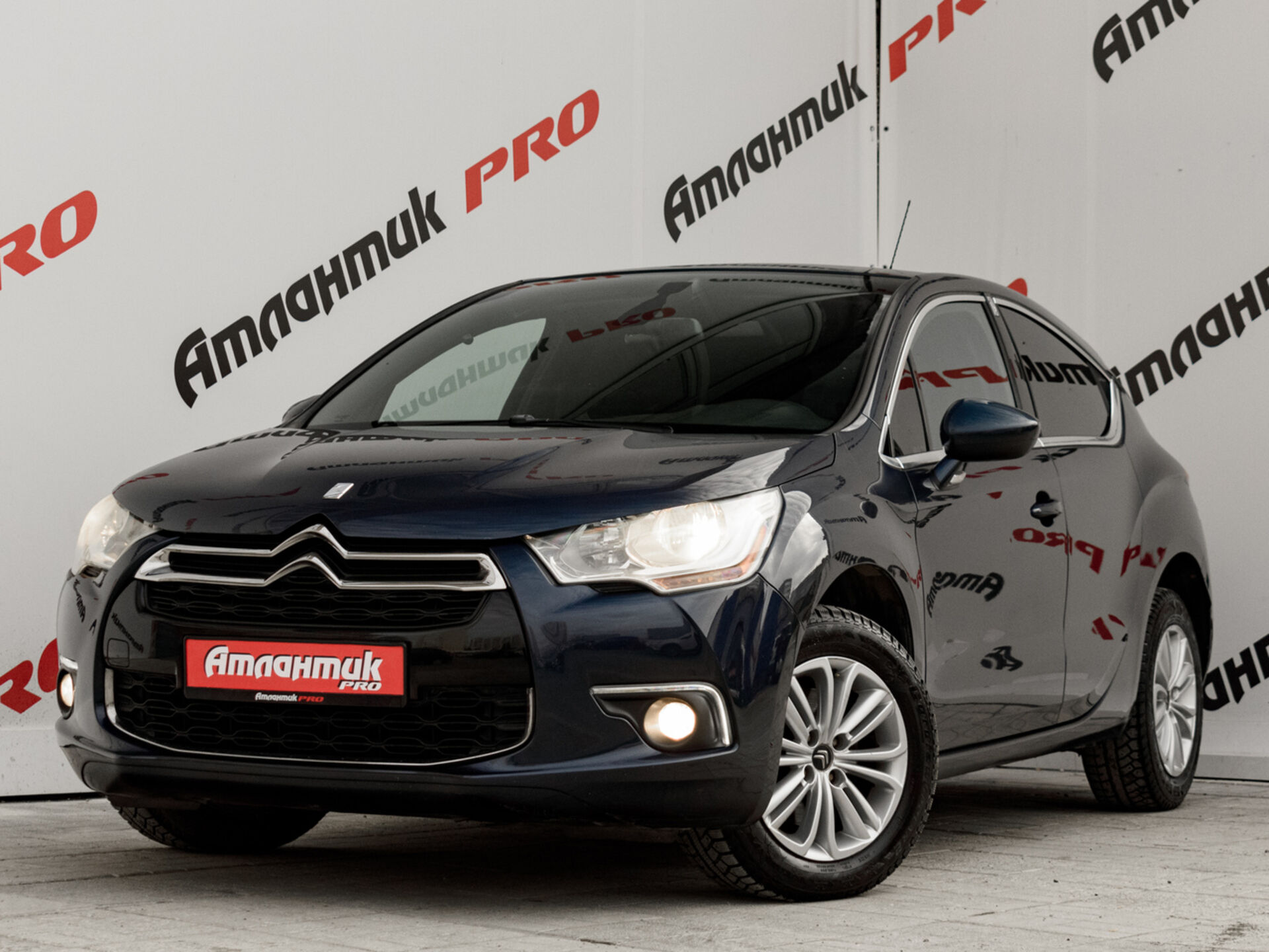 Купить Citroen DS4 1.6 AT (150 л.с.), 2012 в Екатеренбурге