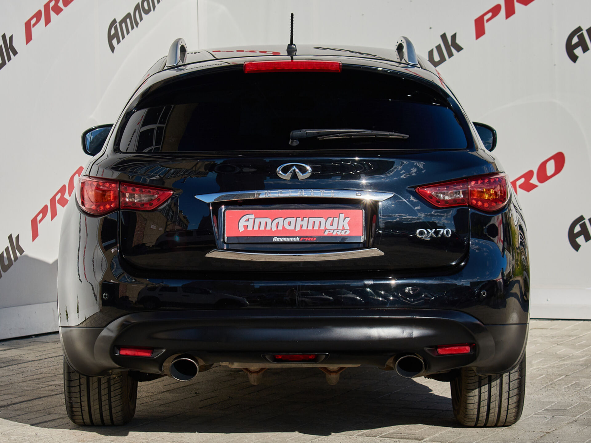 Купить Infiniti QX70 3.0d AT (238 л.с.) 4WD, 2014 в Екатеренбурге