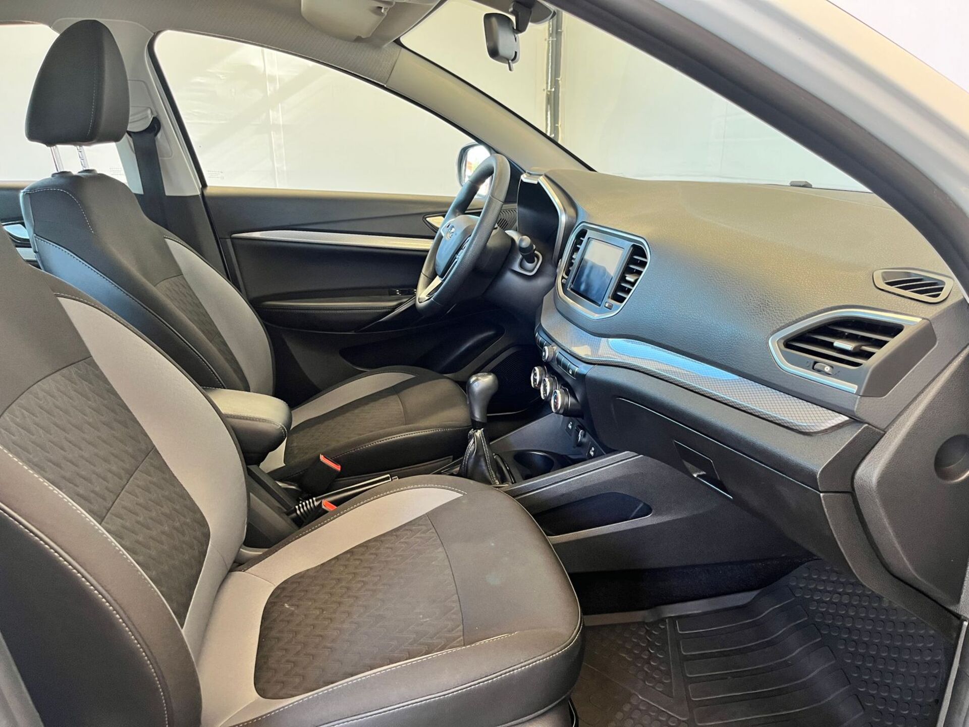 Lada Vesta Life 2023 г.в., 44 000 км.