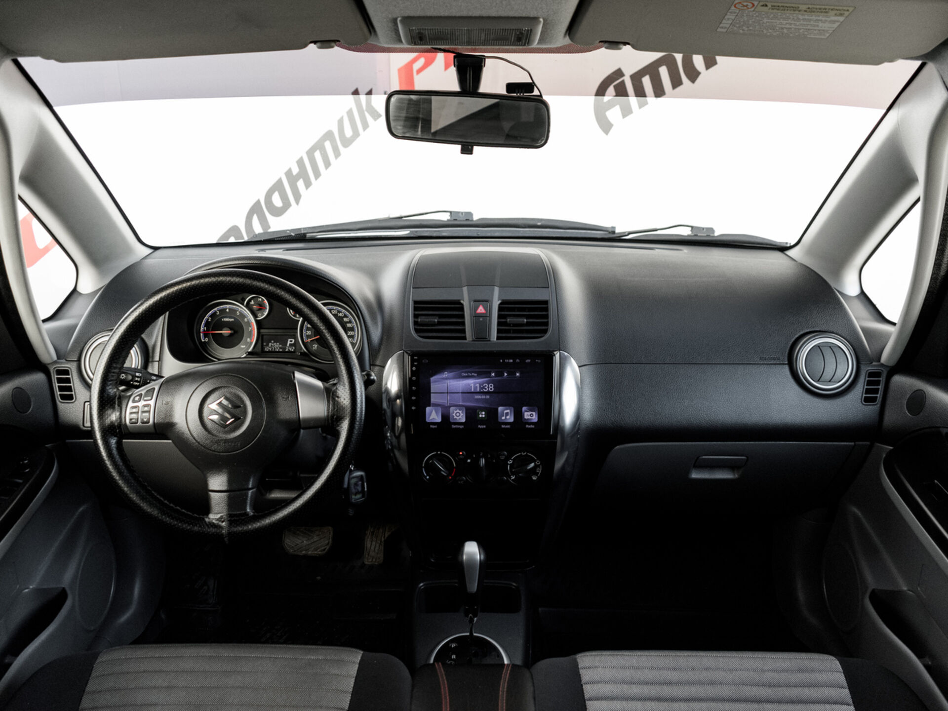 Купить Suzuki SX4 1.6 AT (112 л.с.) 4WD, 2013 в Екатеренбурге