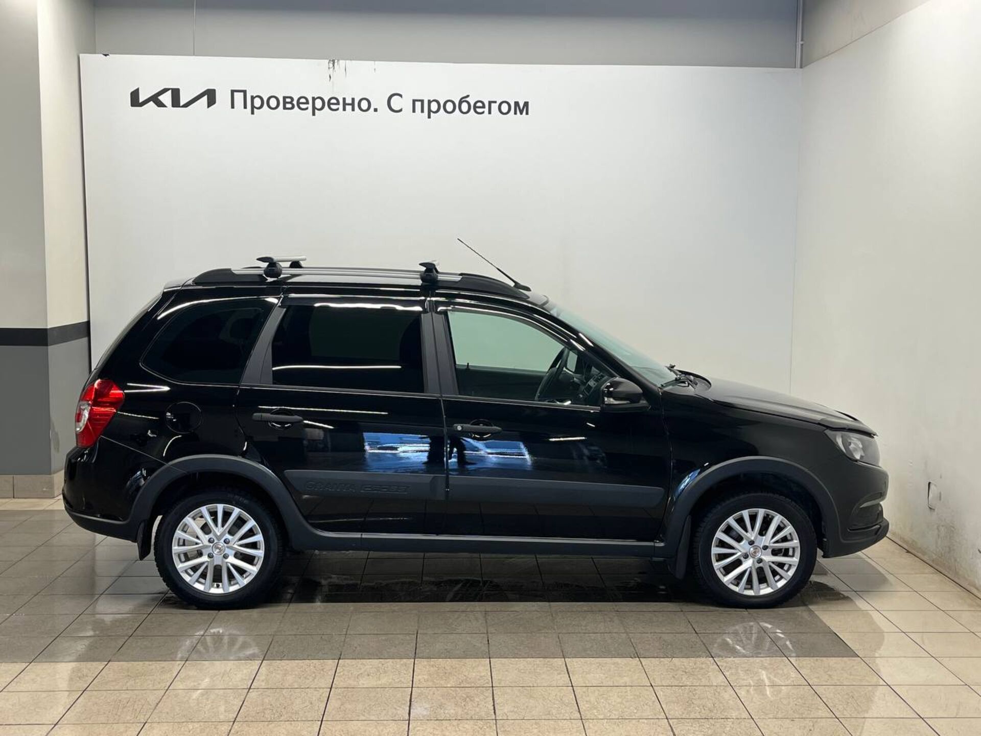 Lada Granta None 2023 г.в., 40 000 км.