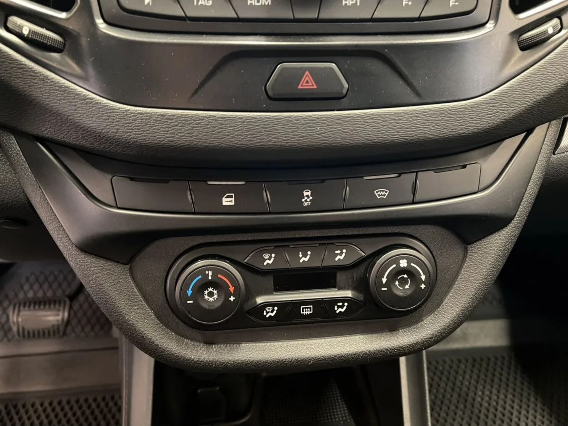 LADA (ВАЗ) Vesta 2019 23