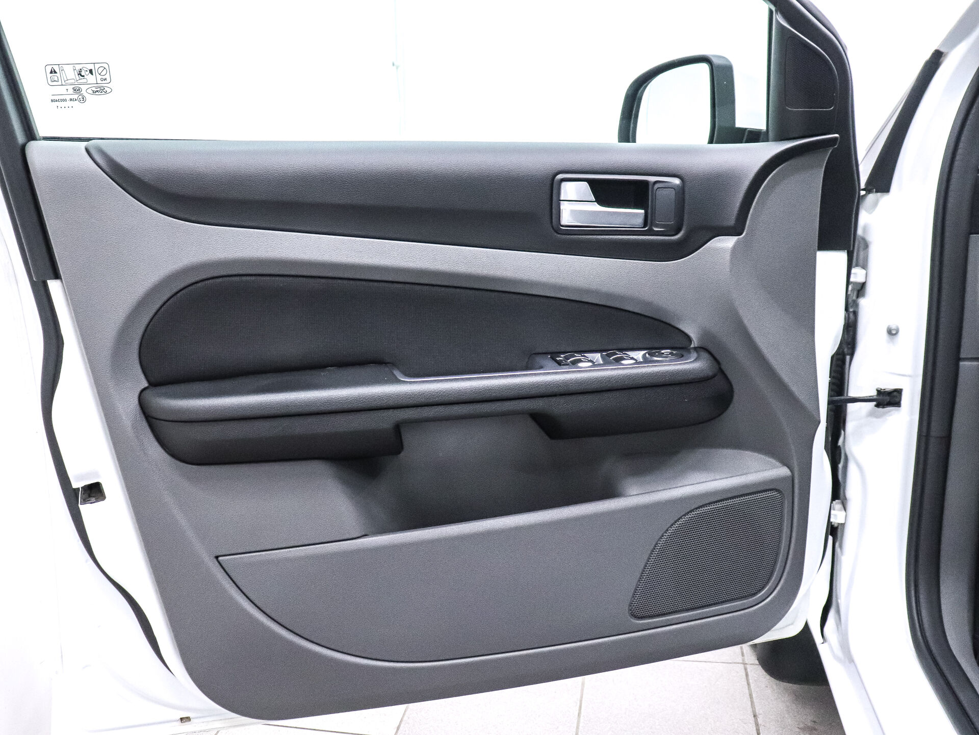 Ford Focus 2011 7