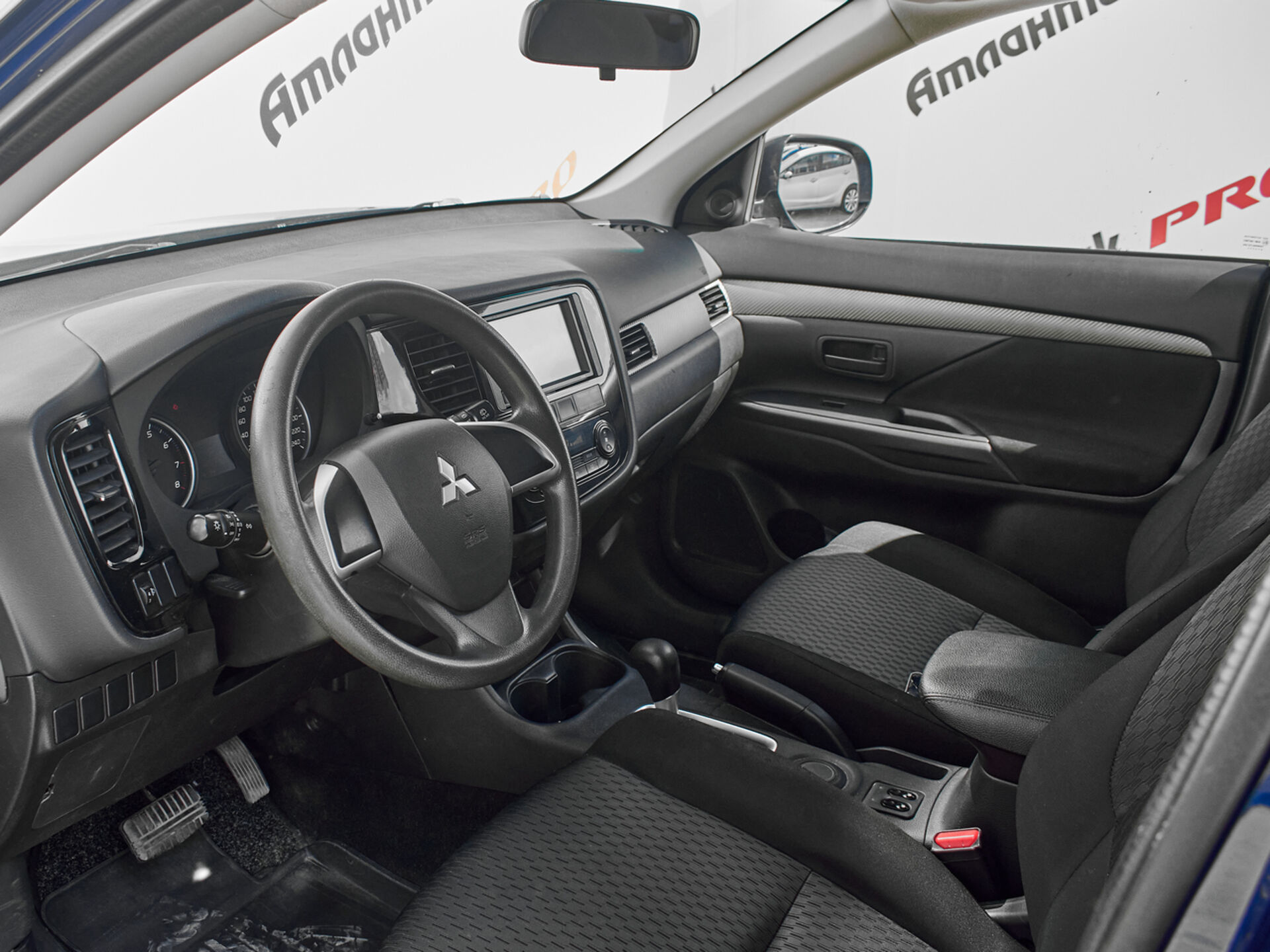 Купить Mitsubishi Outlander 2.0 CVT (146 л.с.), 2014 в Екатеренбурге