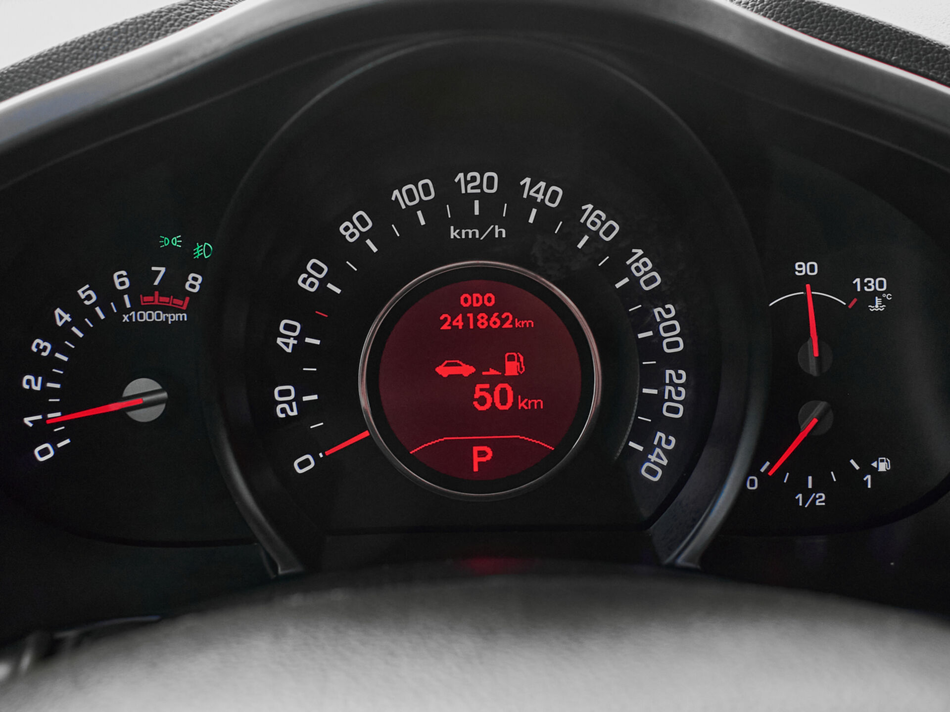 Купить Kia Sportage 2.0 AT (150 л.с.), 2012 в Екатеренбурге