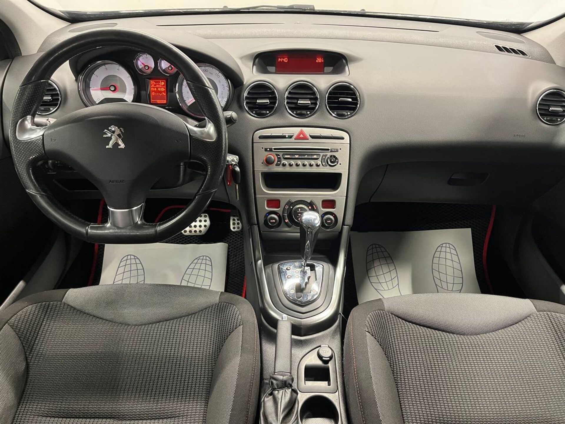 Peugeot 308 Sportium 2011 г.в., 172 000 км.
