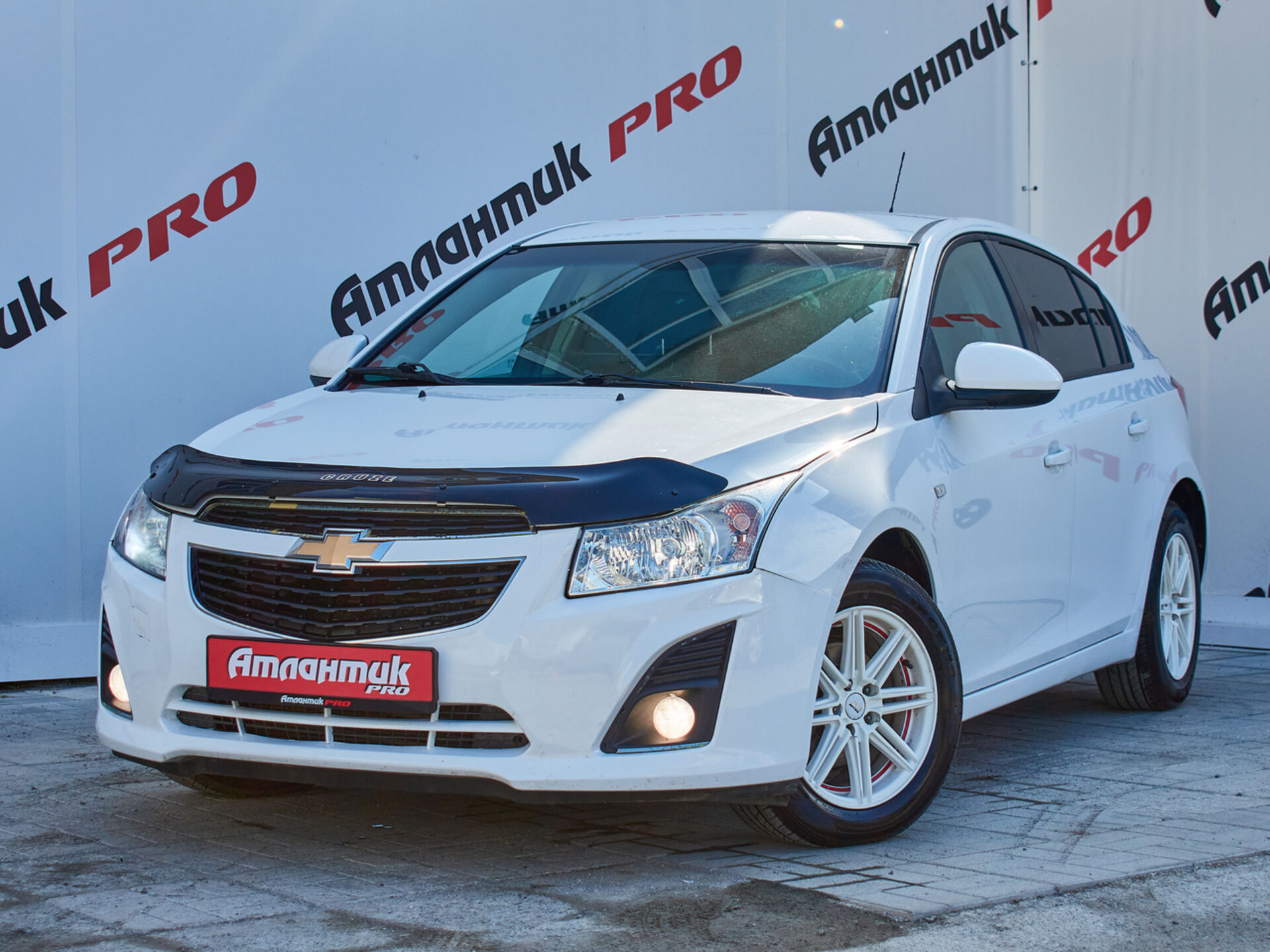 Купить Chevrolet Cruze 1.6 MT (109 л.с.), 2013 в Екатеренбурге