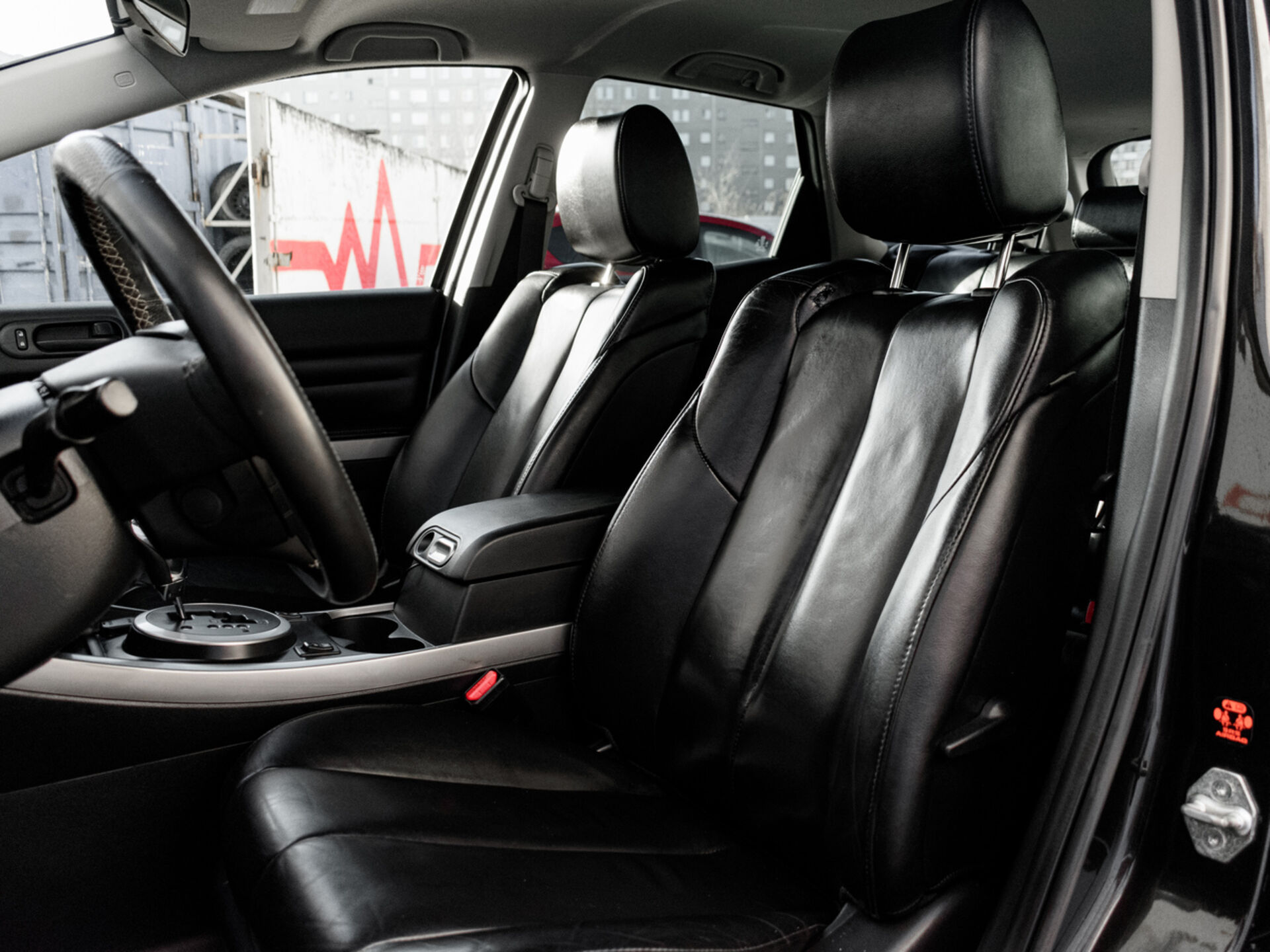 Купить Mazda CX-7 2.5 AT (163 л.с.), 2011 в Екатеренбурге